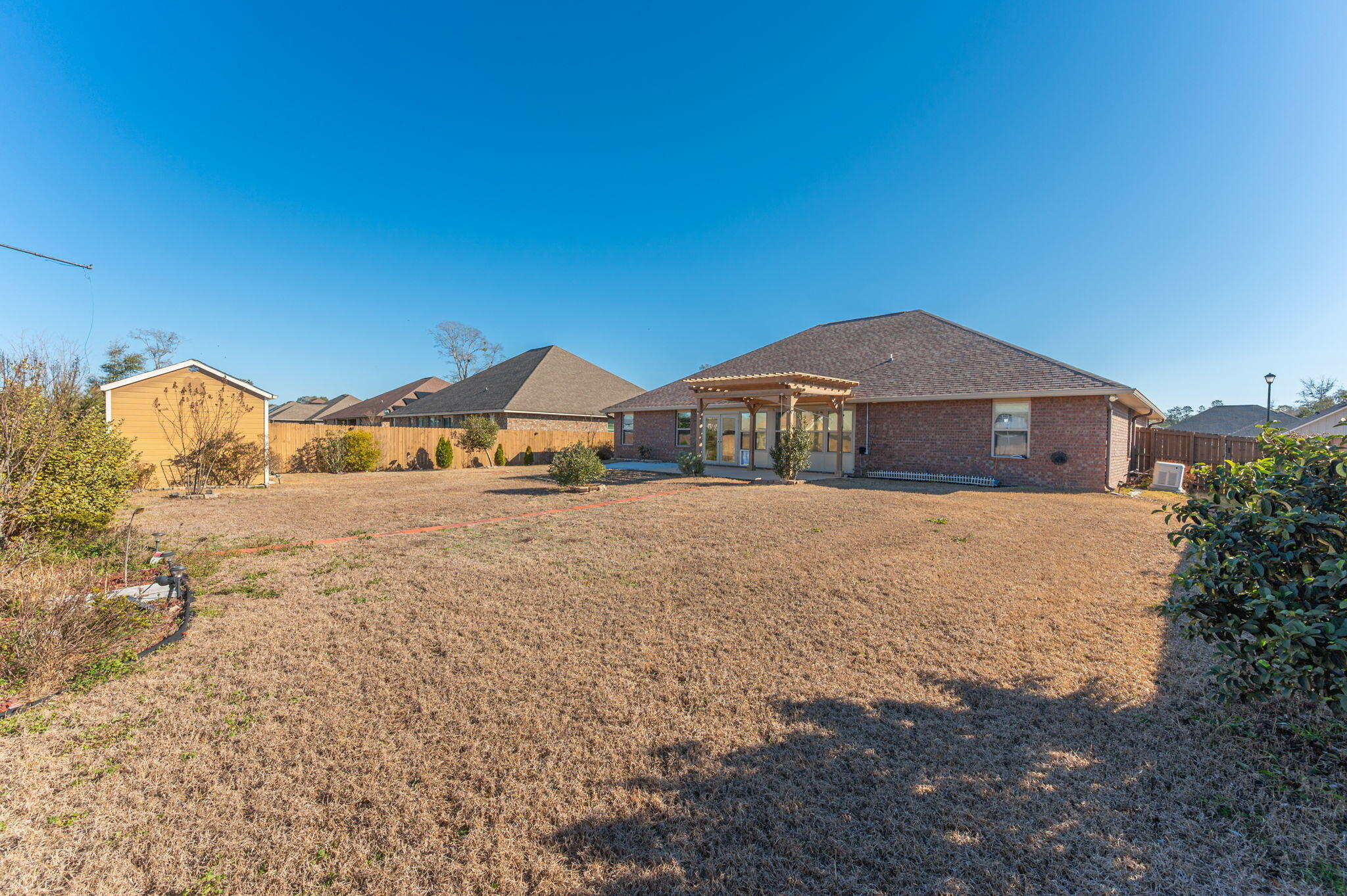 HOLLEY-CLIFF ESTATES - Residential