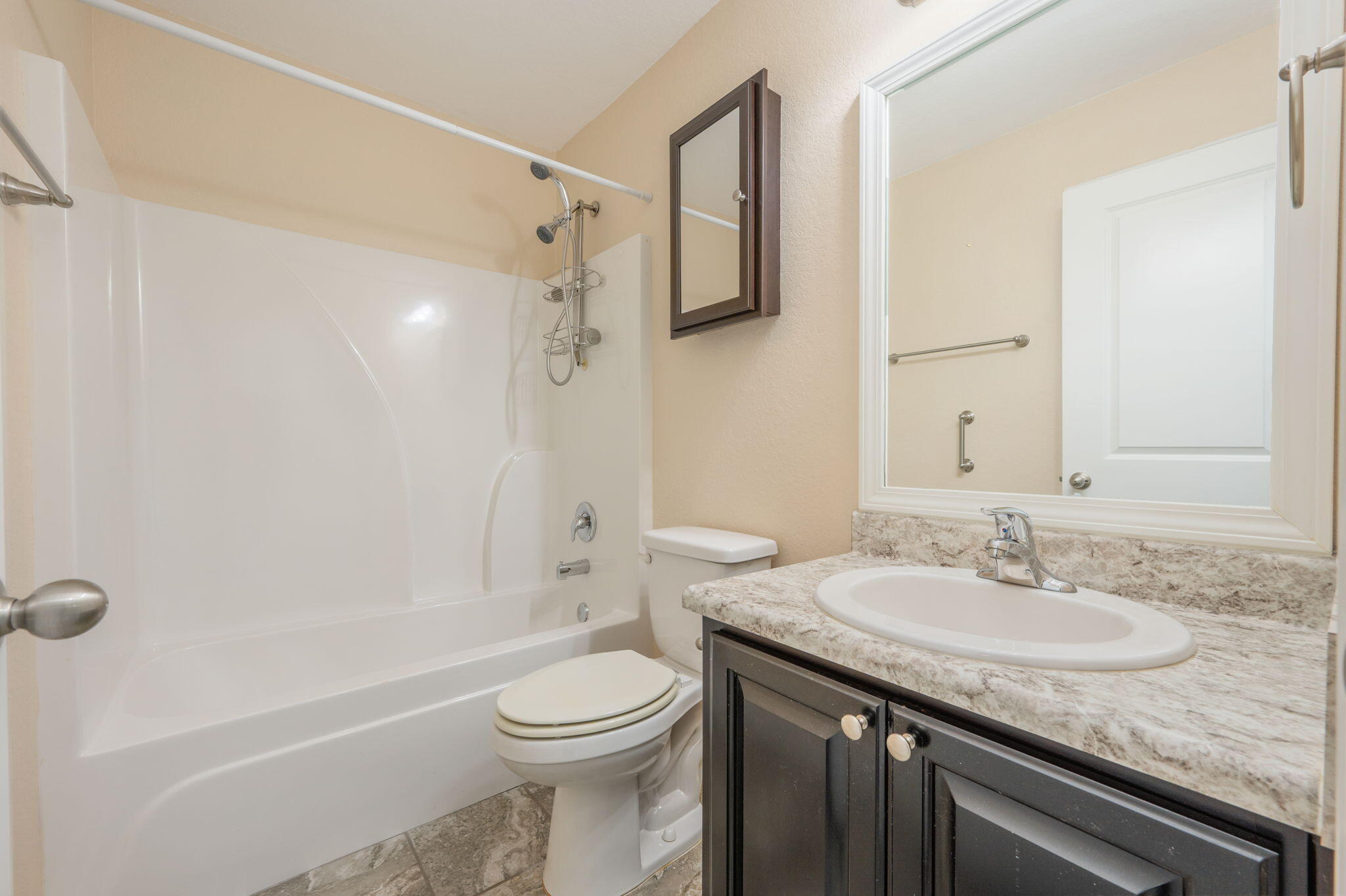 HOLLEY-CLIFF ESTATES - Residential