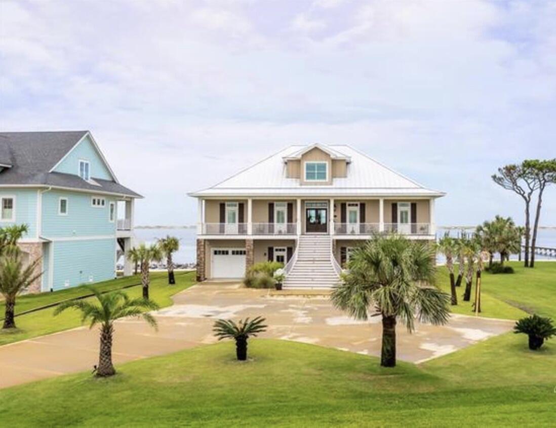 GRANDE LAGOON SOUTH - Residential