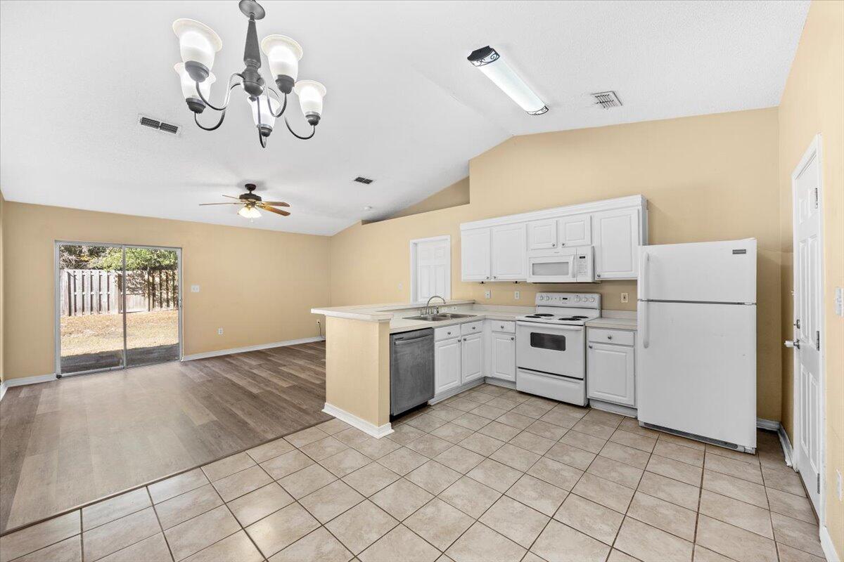 RIDGE CREST PH I - Residential
