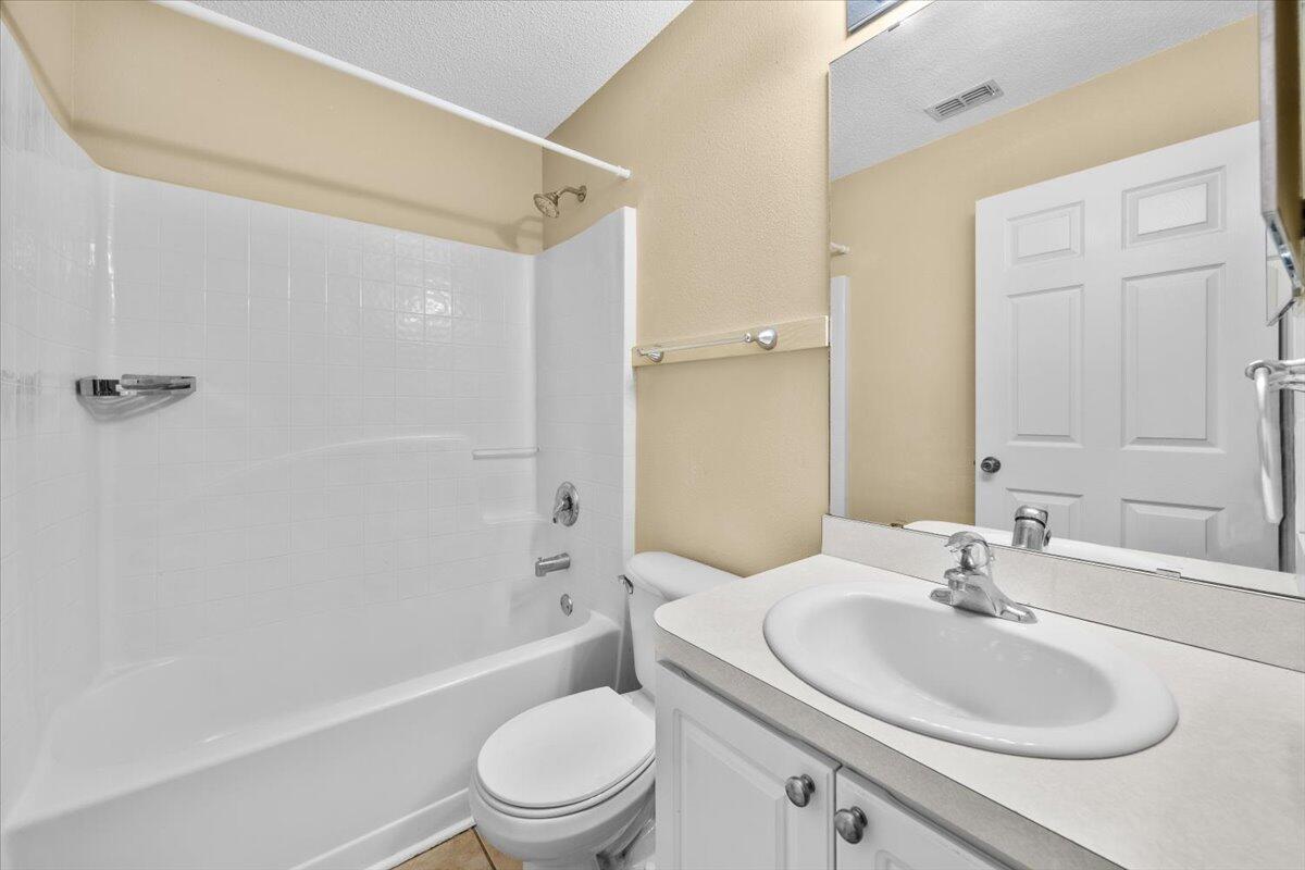 RIDGE CREST PH I - Residential