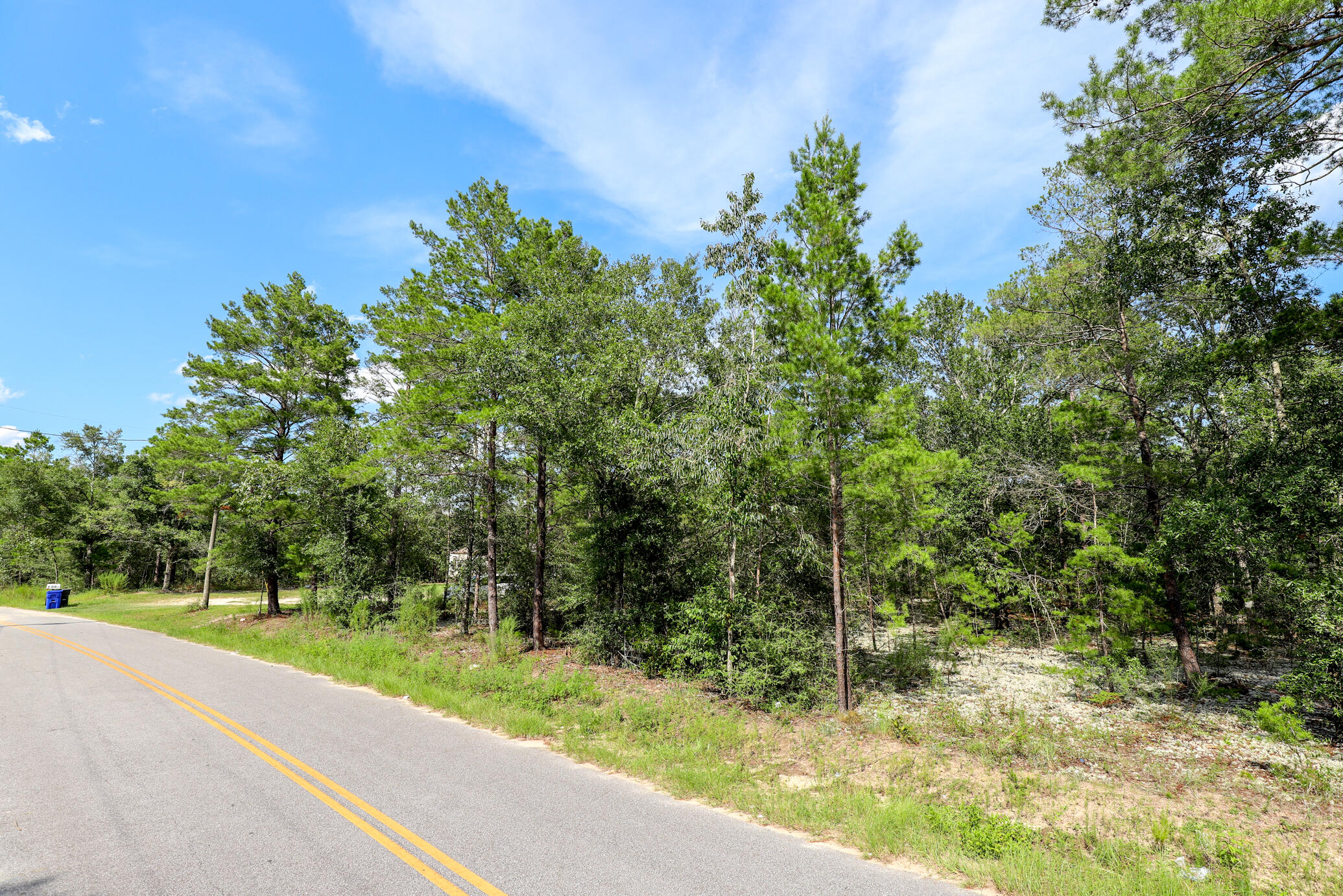 Entered for comps purposes only! Fantastic Location with No HOA Fees! Ideal for building your dream home or setting up a mobile home. This vacant cleared with a survey lot spans 0.33 acres and offers convenient access to major highways such as I-10, 331, and HWY 90. It is located just 0.6 miles away from HWY 90 and less than 7 miles from hardware and grocery stores, schools, downtown, and the captivating historic Lake of Defuniak. Nature enthusiasts will be thrilled to discover the abundance of outdoor activities nearby, including fishing, golfing, national parks, and the stunning beaches of the Emerald Coast. Additionally, this property is situated near popular cities like Niceville, Crestview, Destin Florida, 30A/Seaside, and Panama City Beach.