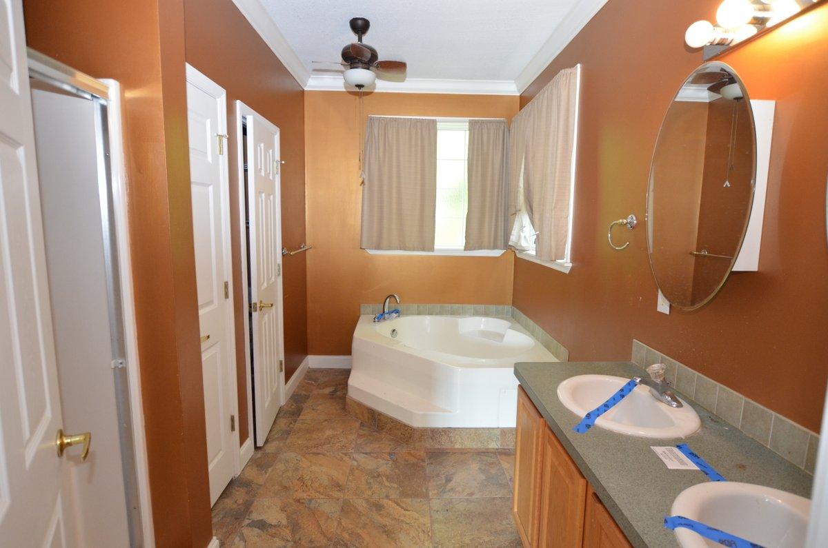 MCLAUGHLIN & HARRIS S/D - Residential