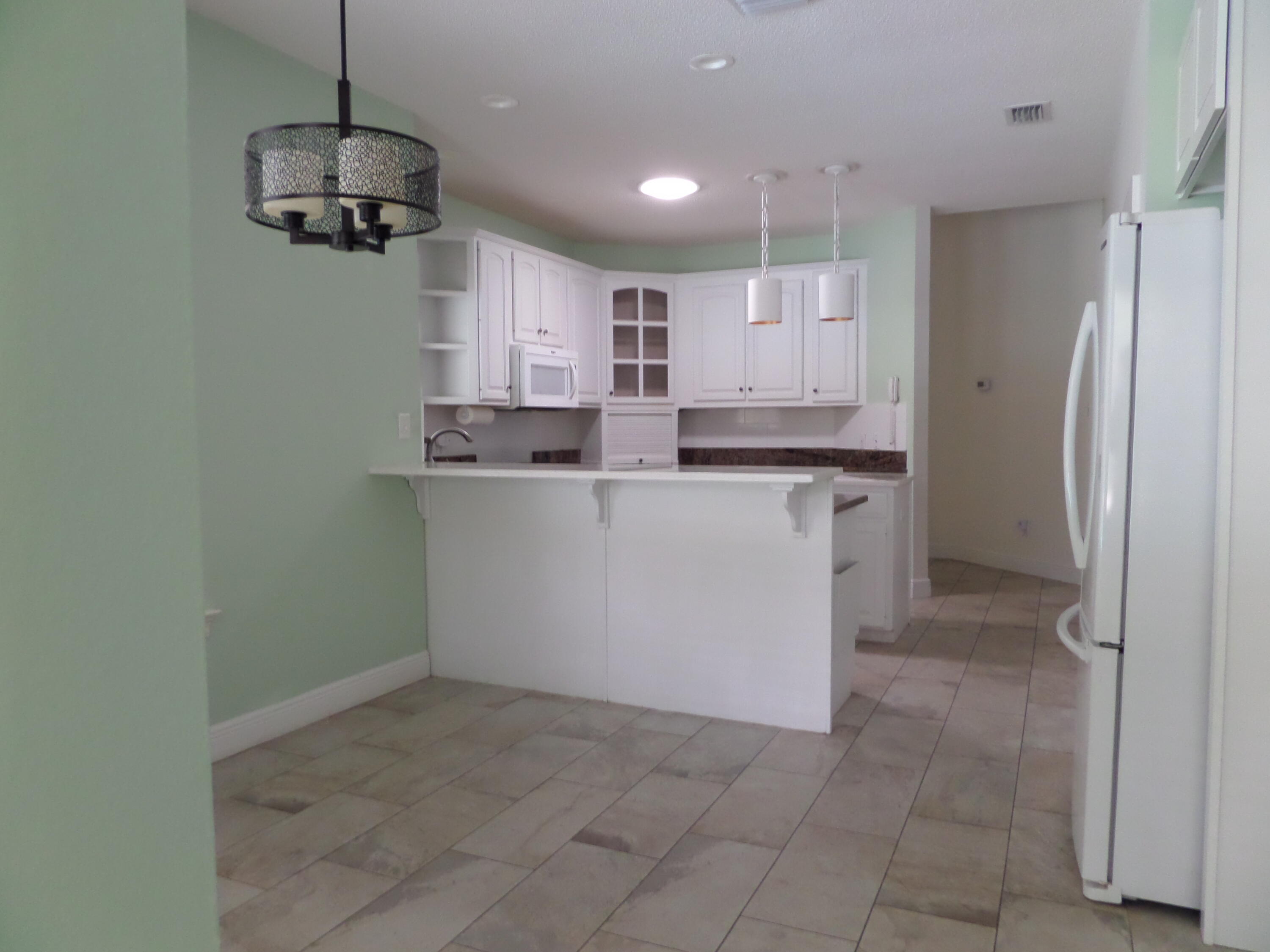 GLENLAKE PH 2 - Residential