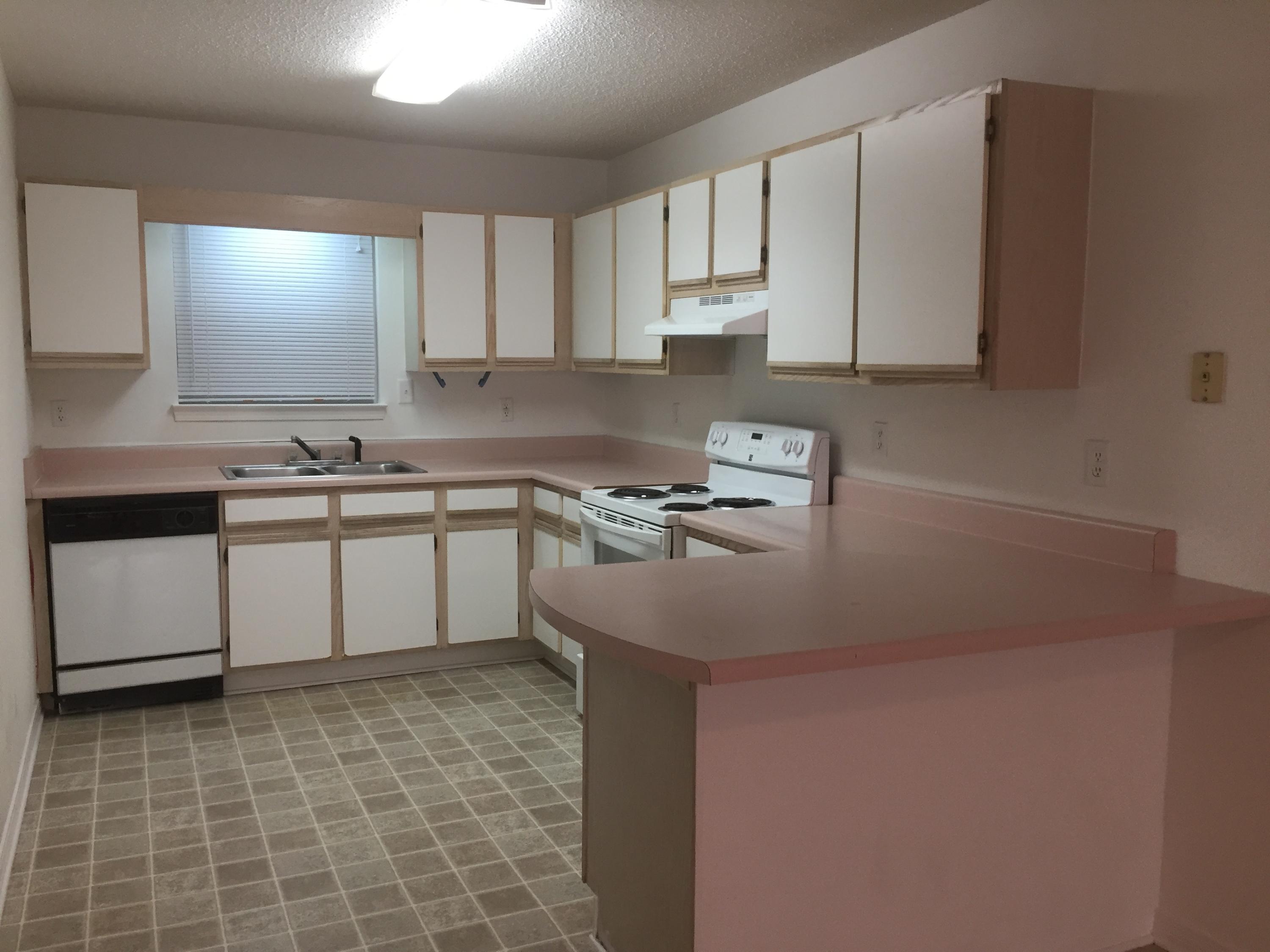 BRADFORD PLACE APT S/D - Residential Lease