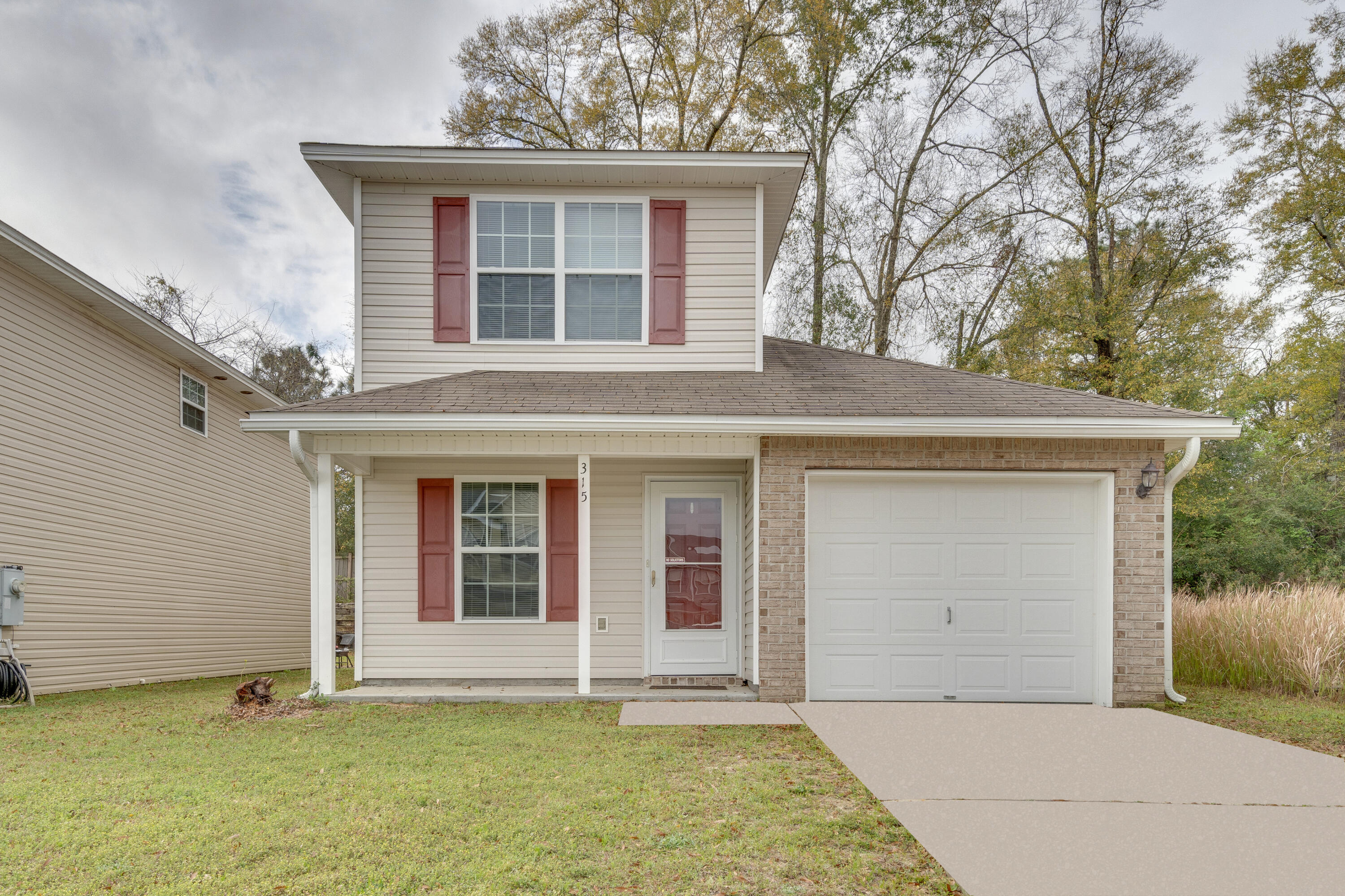 This 1770 SF 4 bedroom, 2.5 bath home is located in Stillwell Estates. As you enter the home you will find a guest bedroom on your left. Moving forward the main living area just opens up to to reveal a spacious living/dining/kitchen area complete with tile floors. The kitchen features plenty of cabinets and workspace with stainless appliances and a breakfast bar. There are French doors just off the living area to step out on the open patio with a fenced backyard. The large master bedroom is located on the main floor and features a walk in closet and master bath complete with double sink vanity and shower. There is also a powder room the and laundry room located on the main level. Upstairs you will find the 2 other bedrooms, guest bath, and a great bonus space perfect for a play area, Pets
 may be allowed with a $400 on refundable pet fee. Sorry no indoor smoking or vaping.