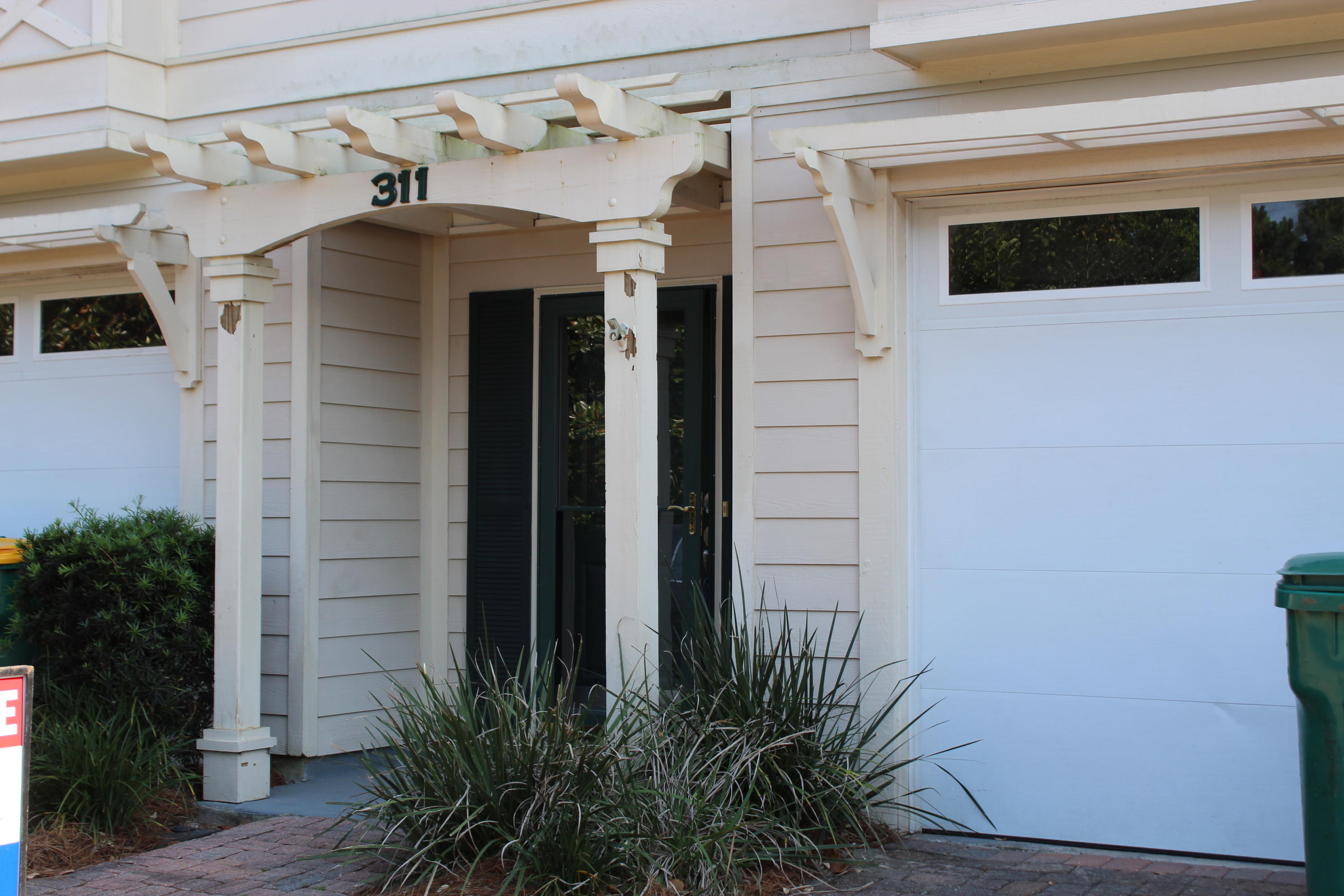 OLD BAY T/H - Residential
