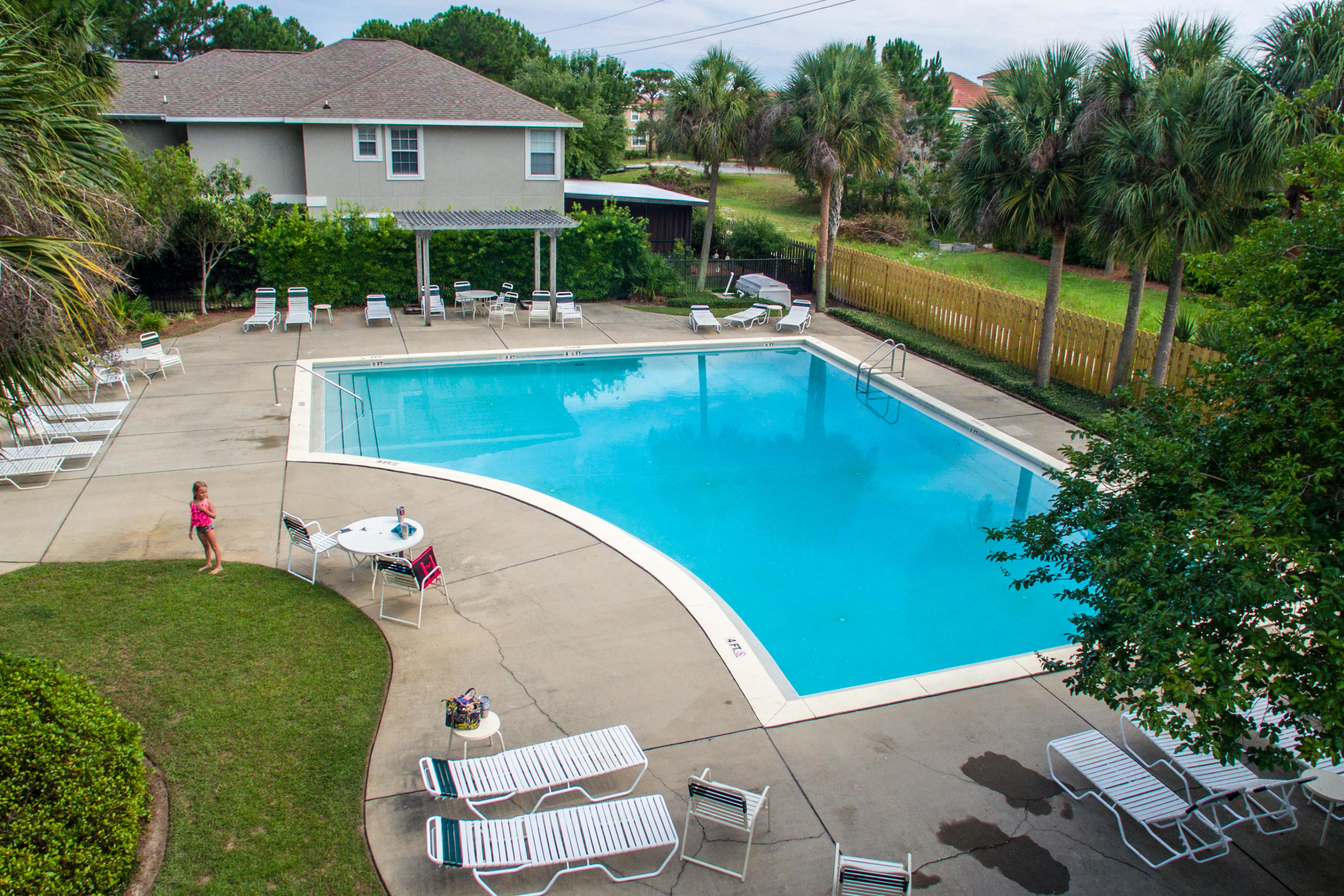 EMERALD LAKES PH 2 - Residential