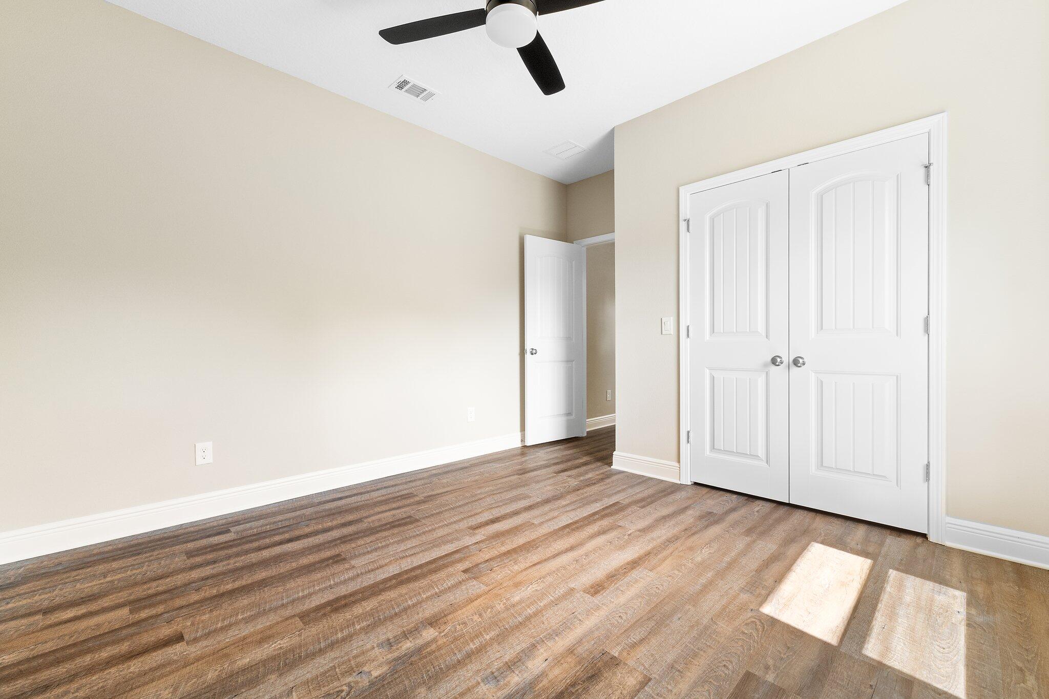 NAVARRE S/D 2ND ADDN - Residential