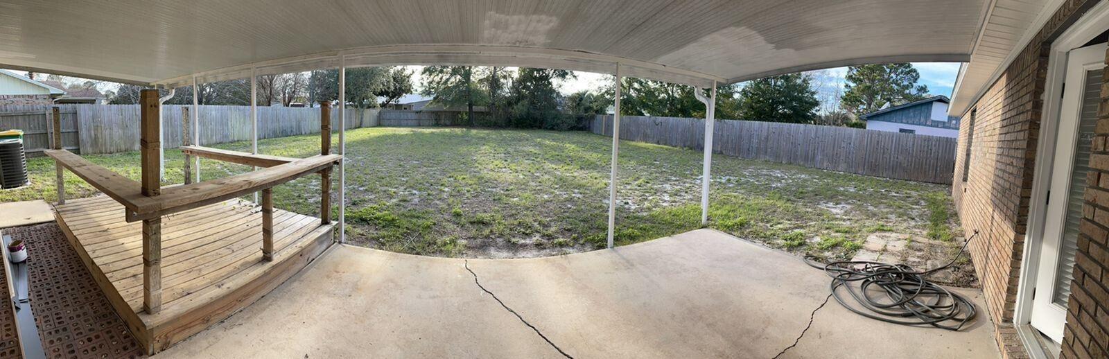 QUIET WOOD - Residential Lease