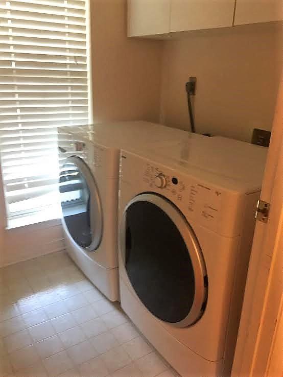 SAVANNAH OAKS - Residential Lease