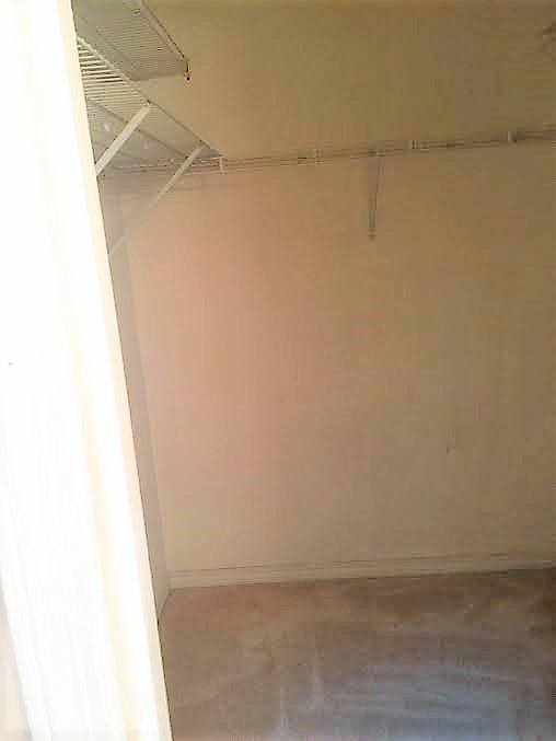 SAVANNAH OAKS - Residential Lease
