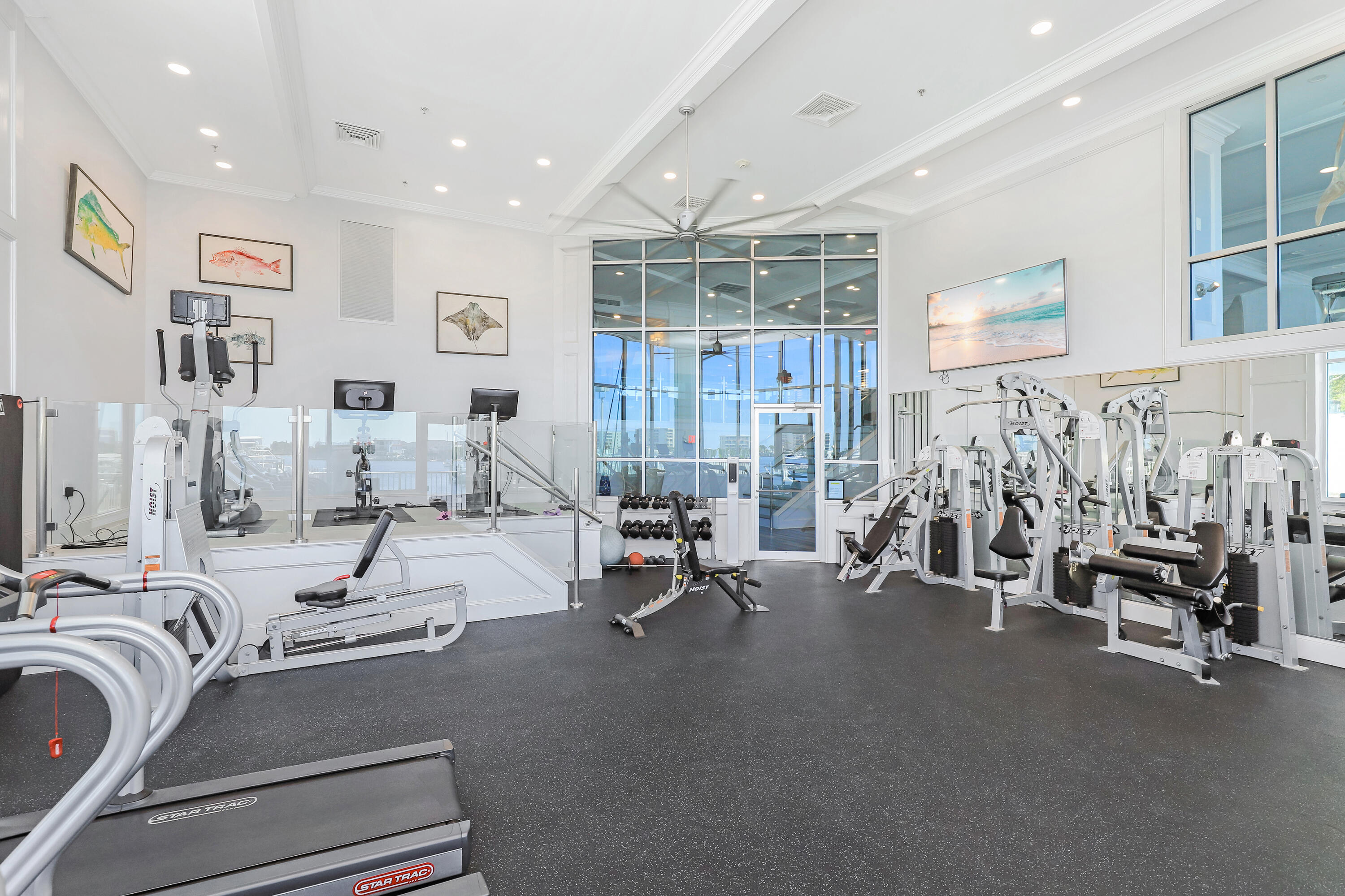 DESTIN YACHT CLUB - Residential
