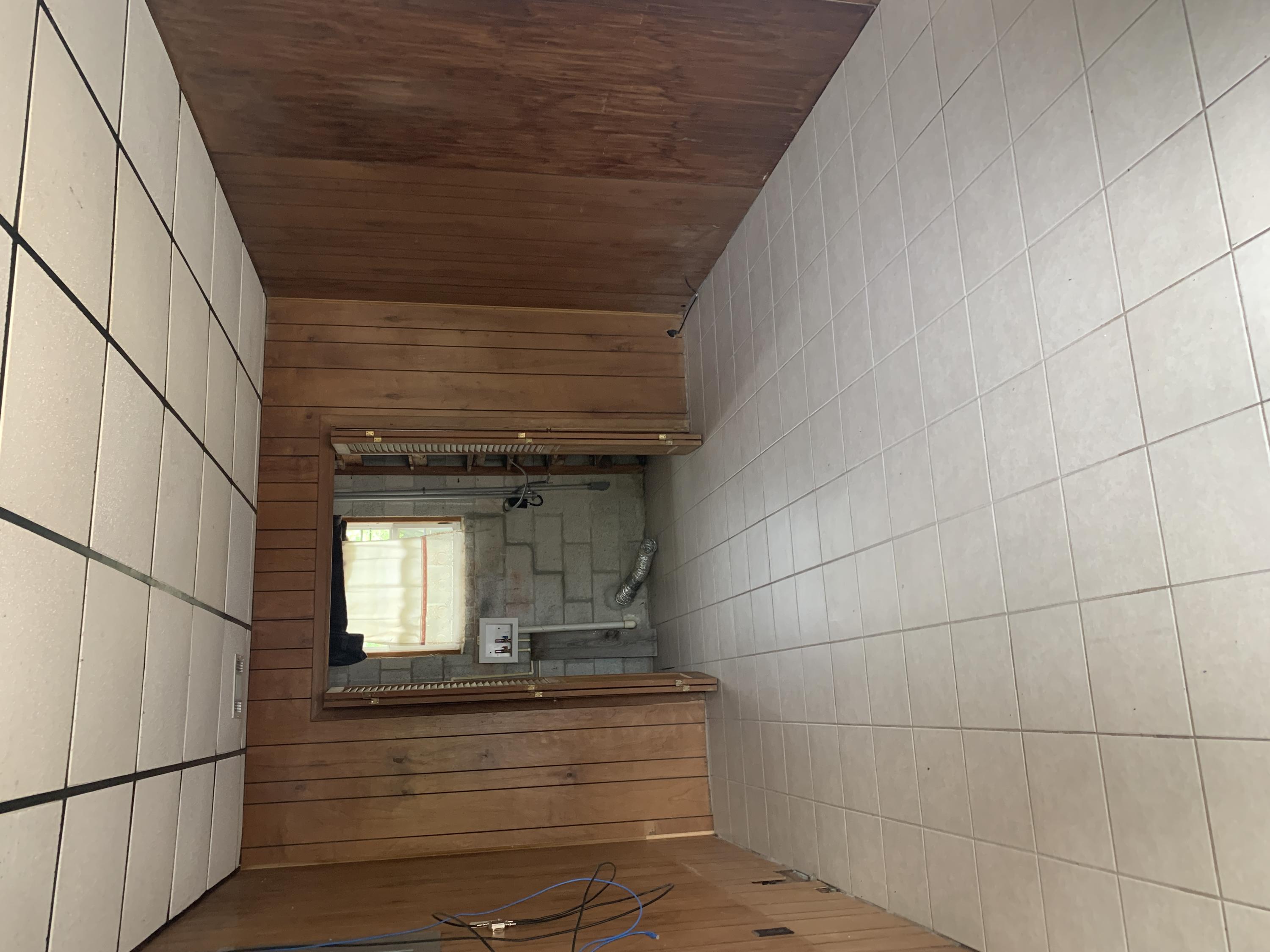 SEABREEZE 2ND ADDN - Residential Lease