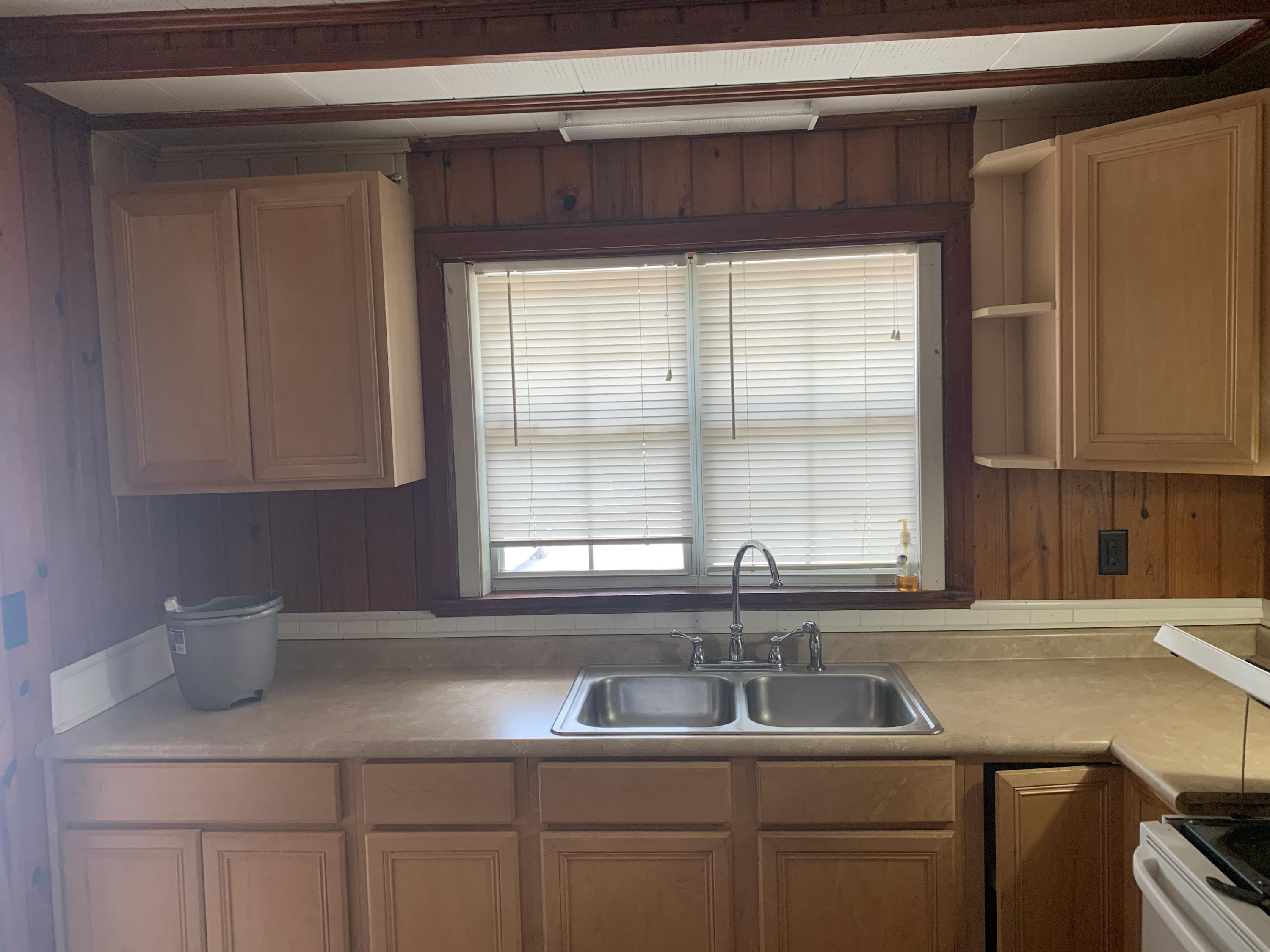 SEABREEZE 2ND ADDN - Residential Lease