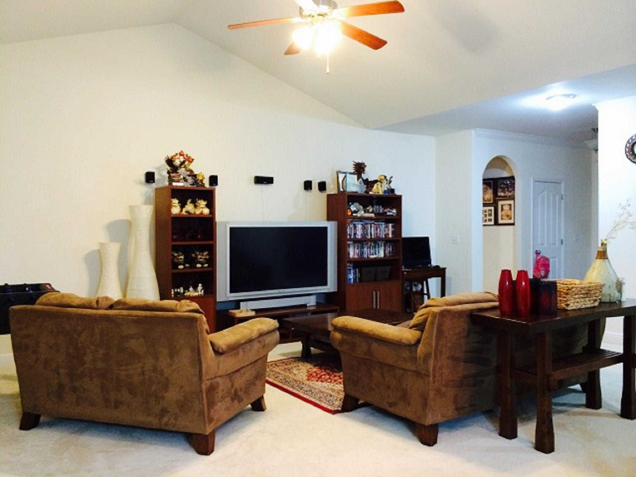 ROLLING RIDGE S/D - Residential Lease