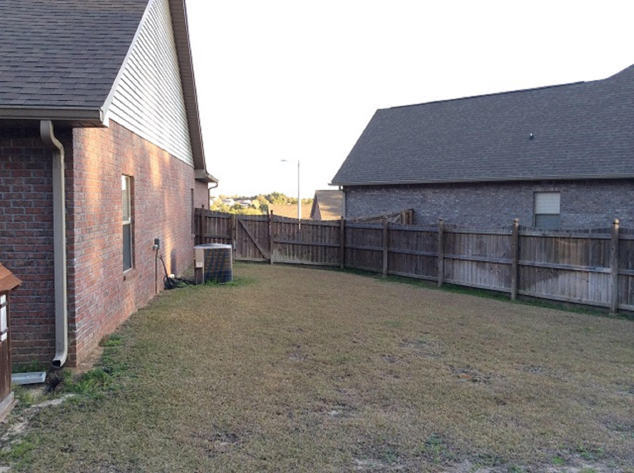 ROLLING RIDGE S/D - Residential Lease