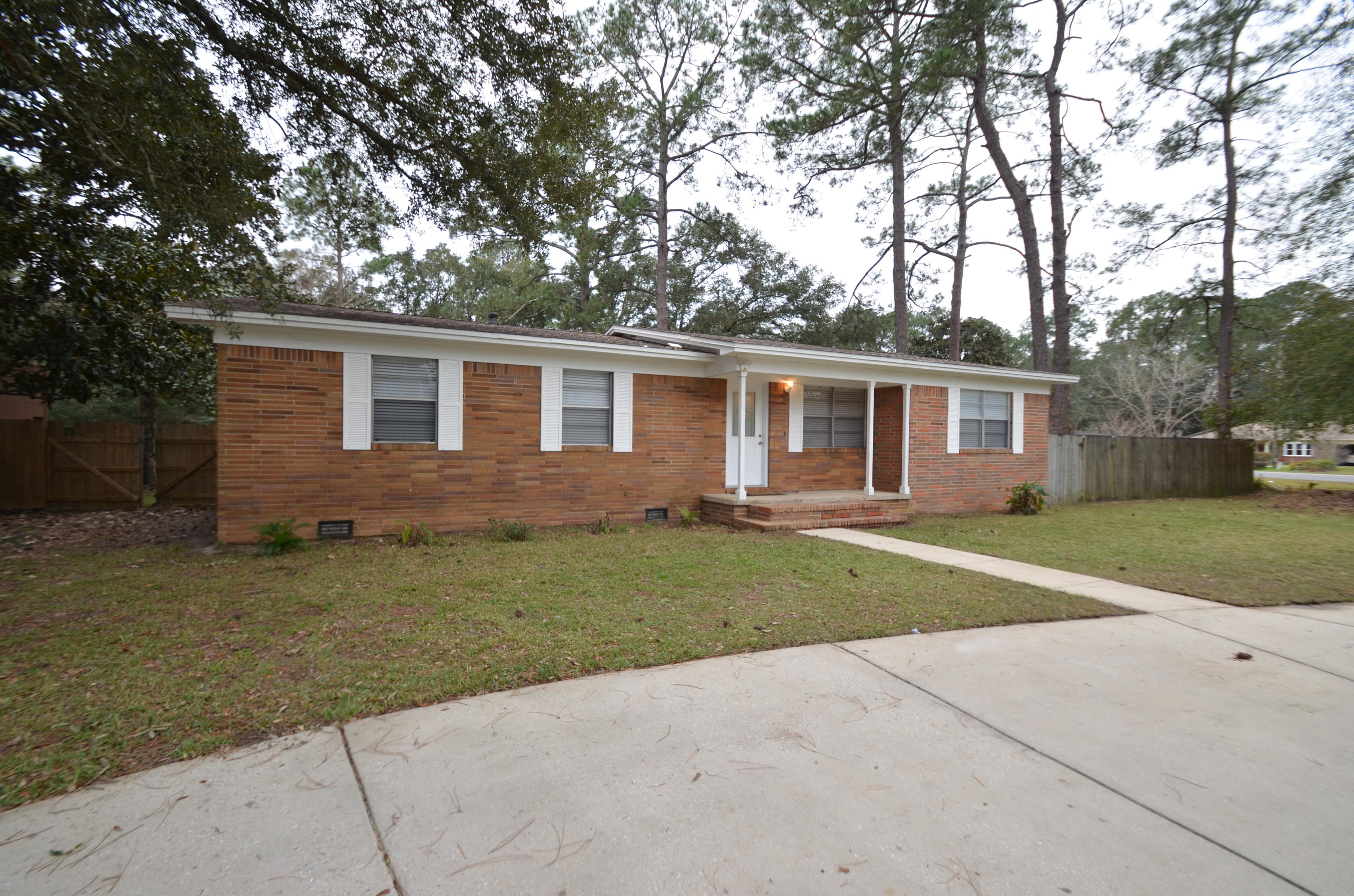 Great brick home, centrally located in Fort Walton Beach. This well maintained home boasts plenty of updates with a large fenced in back yard. All Coastal Realty Services residents are enrolled in the Resident Benefits Package (RBP) which includes renters insurance, HVAC air filter delivery (for applicable properties) and our best-in-class resident rewards program, and much more! More details upon application.