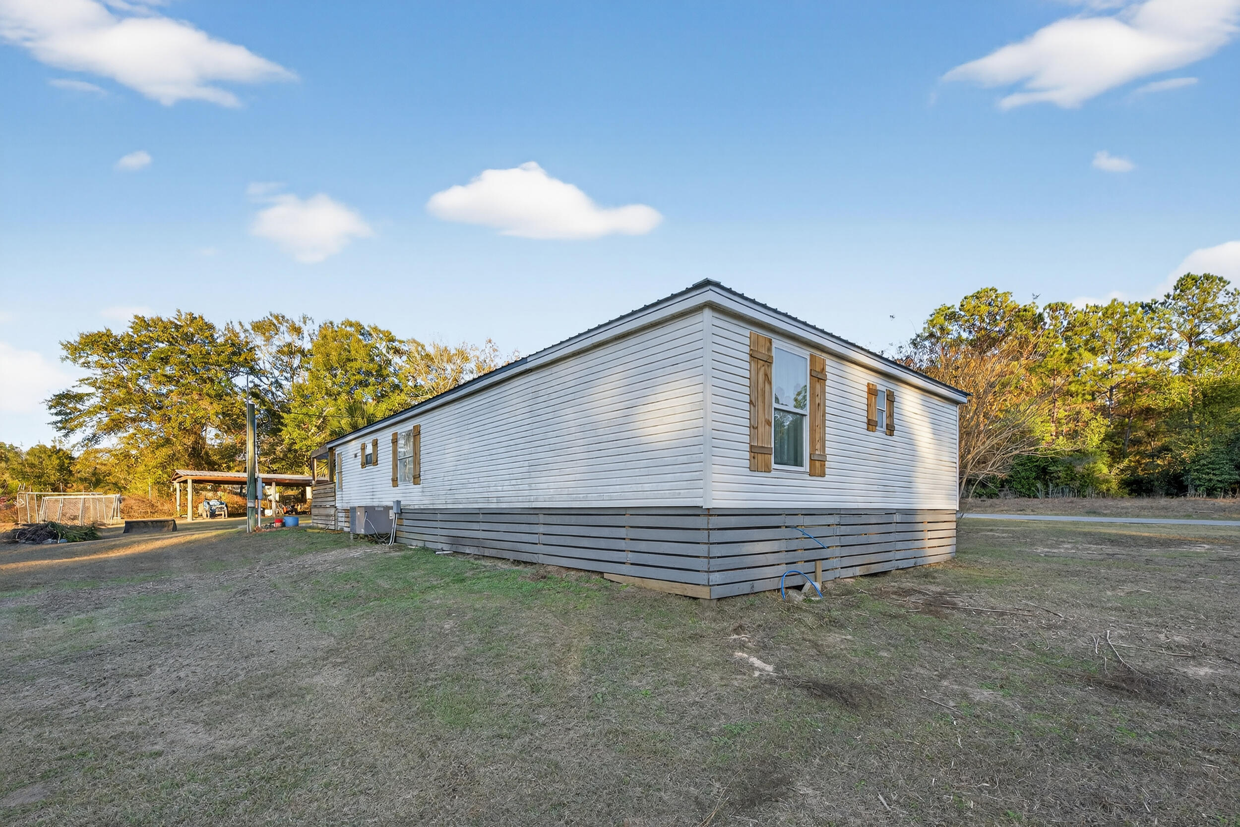 Kings Lake Road - Residential