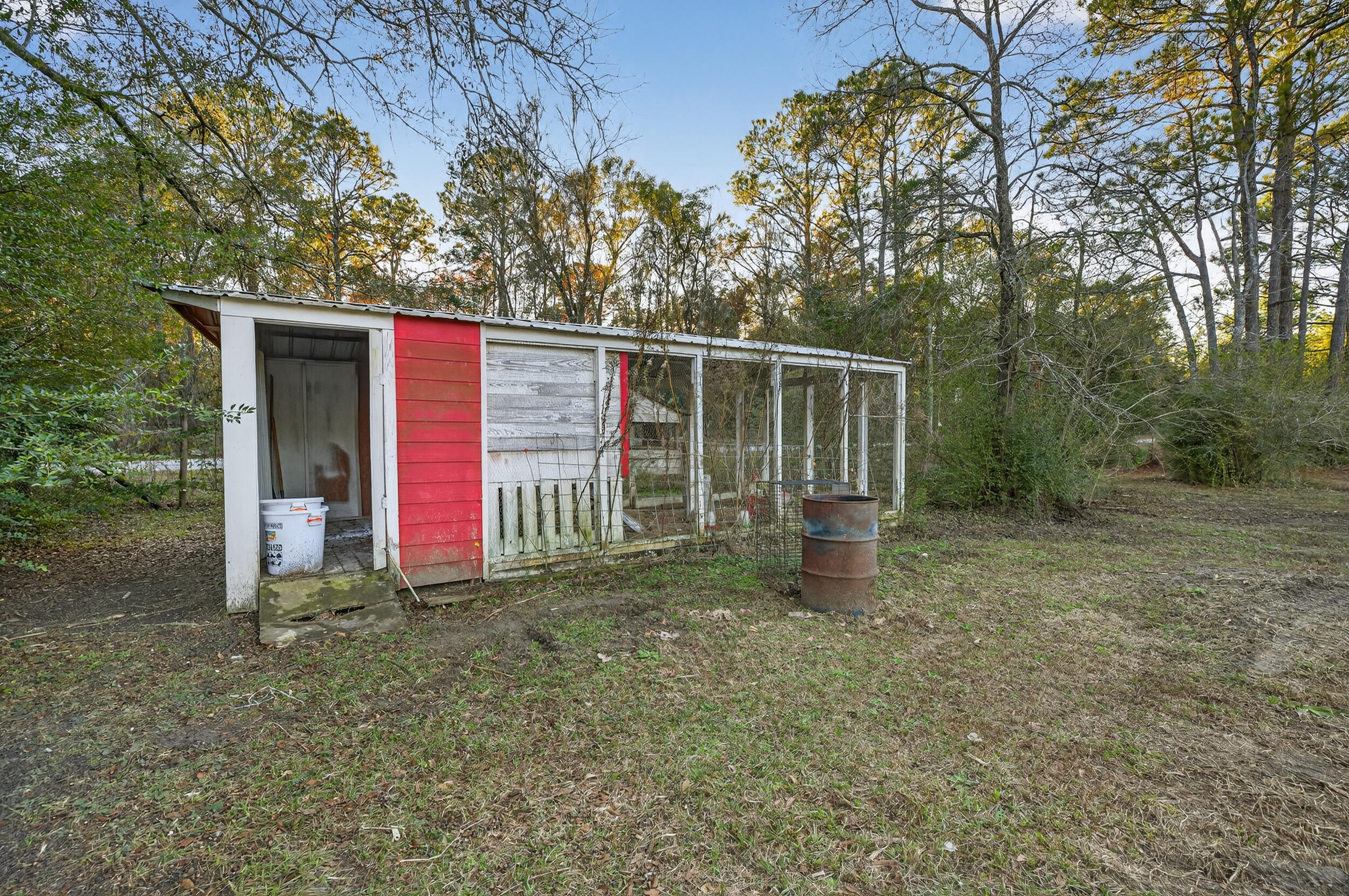 Kings Lake Road - Residential