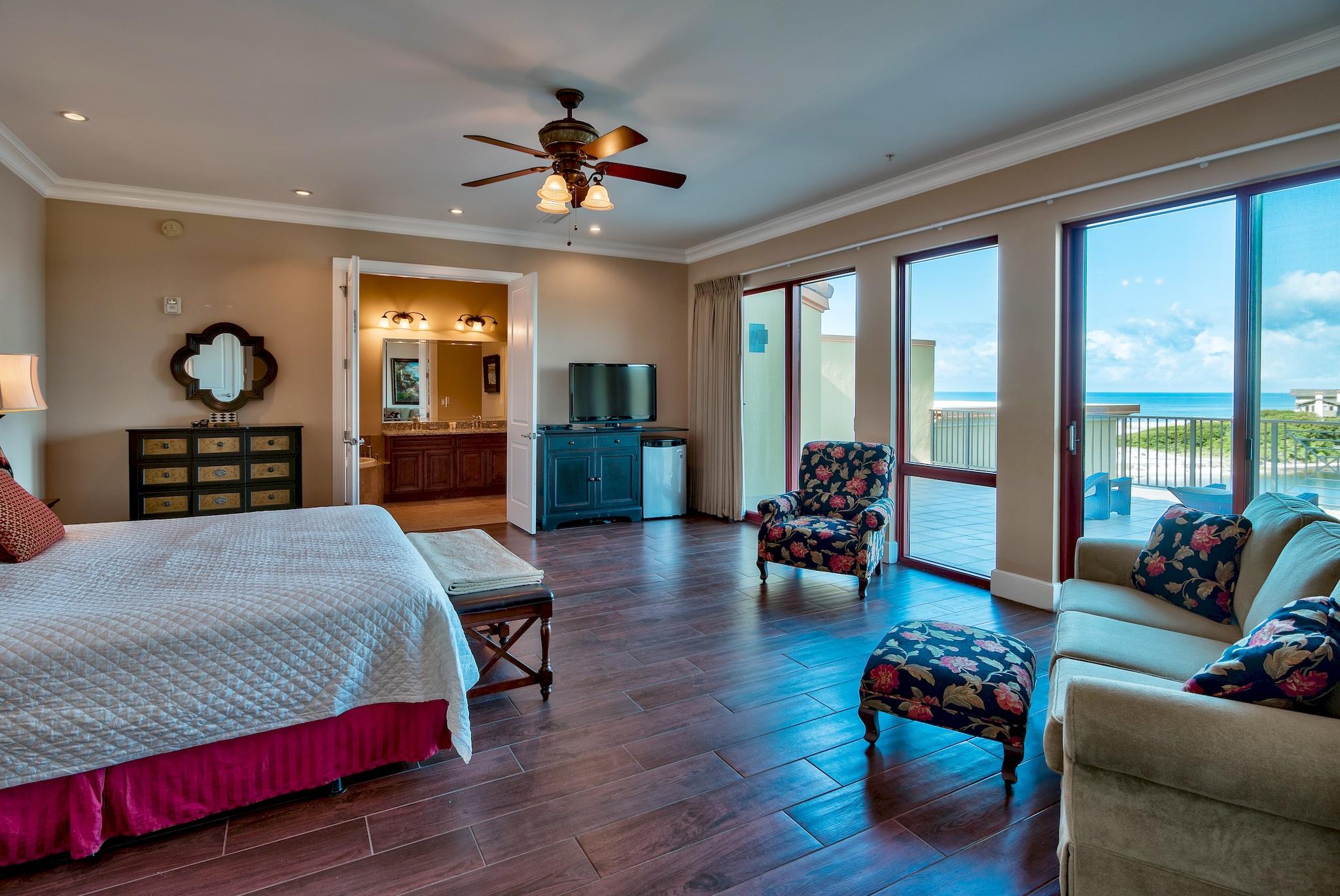 SANCTUARY BY THE SEA - Residential