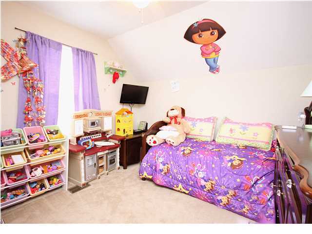 SOUTHGATE PH 3 - Residential Lease