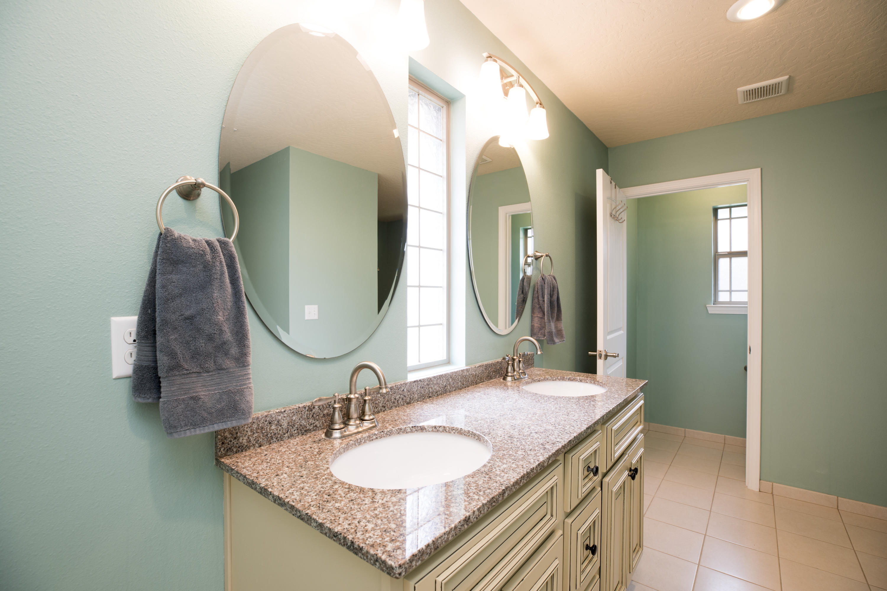 KAITLYNS PRESERVE - Residential