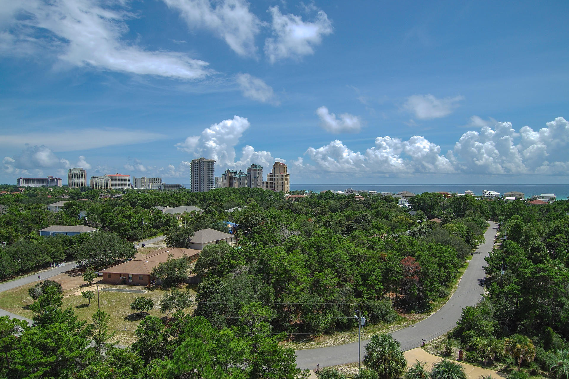 GULF PINES - Land