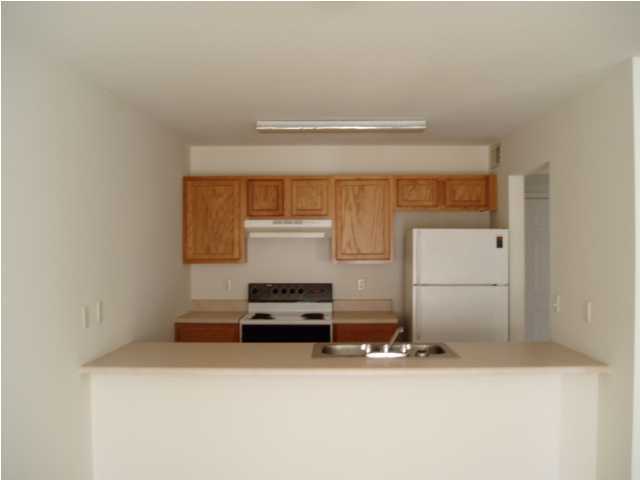 CREEKSIDE - Residential Lease