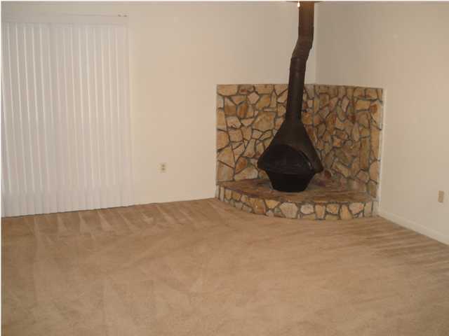 PORT DIXIE - Residential Lease