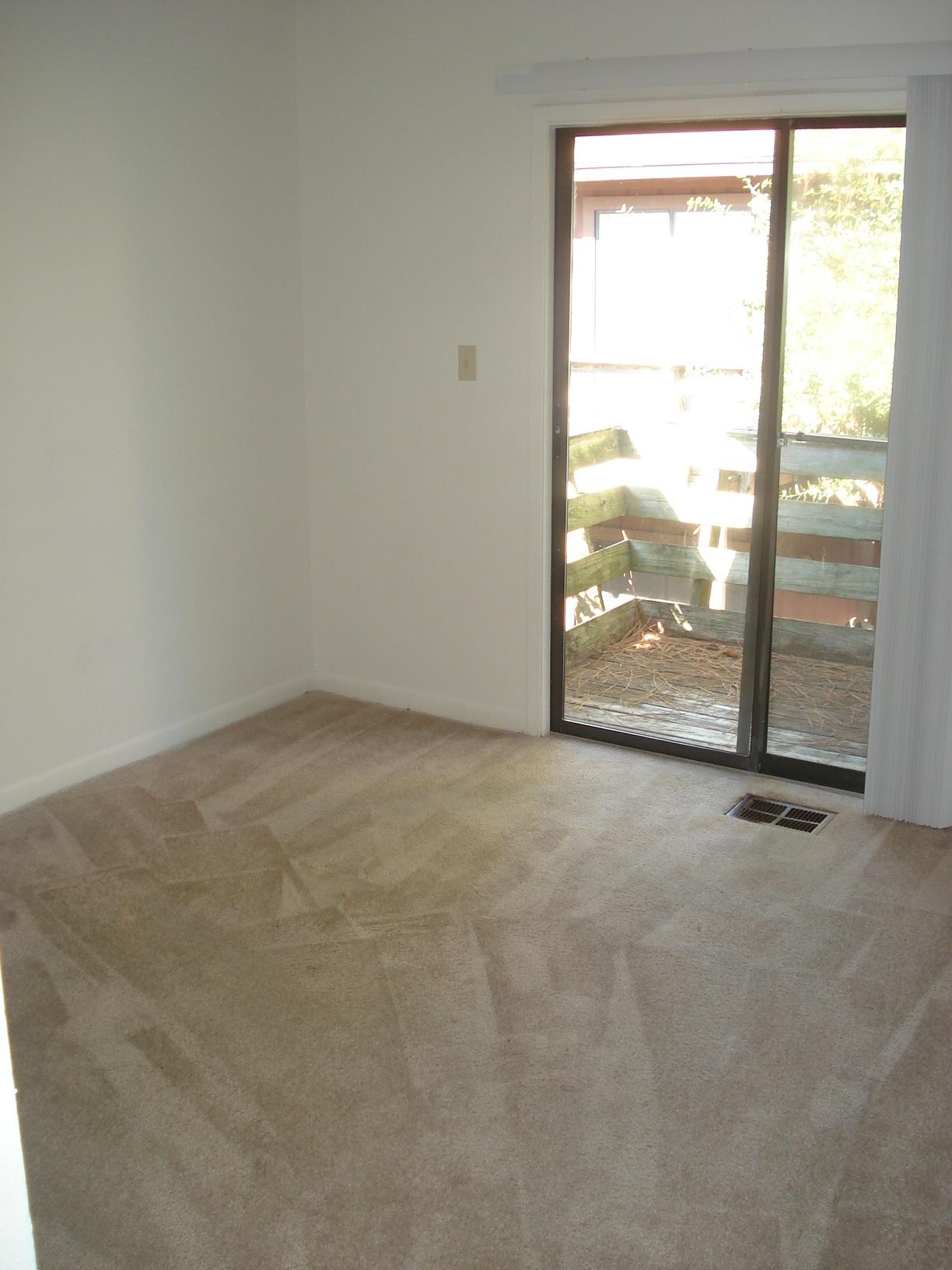 PORT DIXIE - Residential Lease
