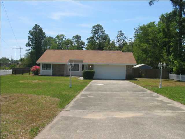 AVAIL: 10/10. FLEXIBLE S/D = TO 1 MO. RENT CAN BE BROKEN UP IN 2 MO. INSTALL. IF QUALIFIED. PETS ALLOWED UPON OWNERS APPROVAL & W/ A $250-500 NONREFUNDABLE PET FEE DEPENDING ON PETS! CUSTOM BUILT HOME SITUATED ON A LG LOT IN THE WONDERFUL OVERBROOK SUBDIVISION. TILED ENTRYWAY LEADS YOU INTO THE FRONT DOOR. YOU'LL BE DELIGHTFULLY SURPRISED AS YOU STEP INSIDE THE FOYER TO ELEGANT TILE. FANTASTIC OPEN FLOORPLAN. ALL ELECTRIC! ALL TILE/NO CARPET! COMPLETELY REMODELED INSIDE. SPACIOUS LIVING RM W/ CATHEDRAL CEILINGS & 2 SIDED BRICK FIREPLACE. LG OPEN KITCHEN W/ BKFAST NOOK, NEWER APPLIANCES & CABINETS, GRANITE COUNTERTOPS & PANTRY. LG INSIDE LAUNDRY RM! NICE FORMAL DINING RM. FROM THE LIVING RM FRENCH DOORS LEAD OUT TO A SUNRM PERFECT FOR ANOTHER TV/GAME RM/ETC. MASTER HAS A WALL OF CLOSETS. FINISHED OVERSIZED GARAGE W/ RM FOR A WORK BENCH. NEW HVAC UNIT (6/2014) FOR LOWER UTILITY COSTS. NEW ROOF (1/2014). HUGE FENCED BKYARD PERFECT FOR PETS/KIDS. LOTS OF RM ON THE SIDE FOR BOAT OR RV PARKING. THERE IS A YARD BUILDING ON THE OTHER SIDE OF THE HOUSE FOR YOUR EXTRA STUFF. TAKE A LOOK TODAY, THIS HOME HAS LOTS TO OFFER!