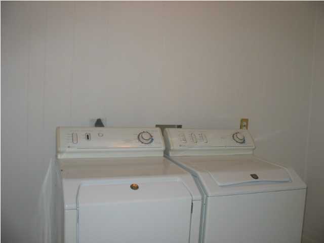 OVERBROOK 1ST ADDN - Residential Lease