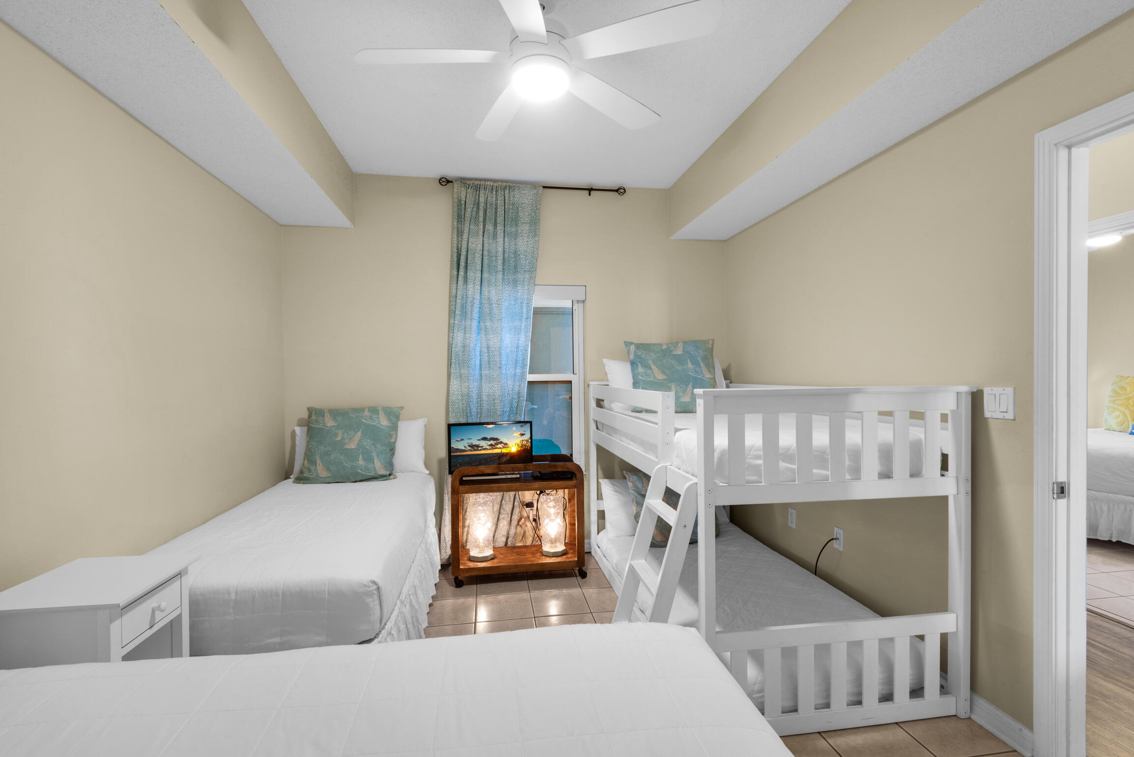 The Inn at Summerwinds - Residential