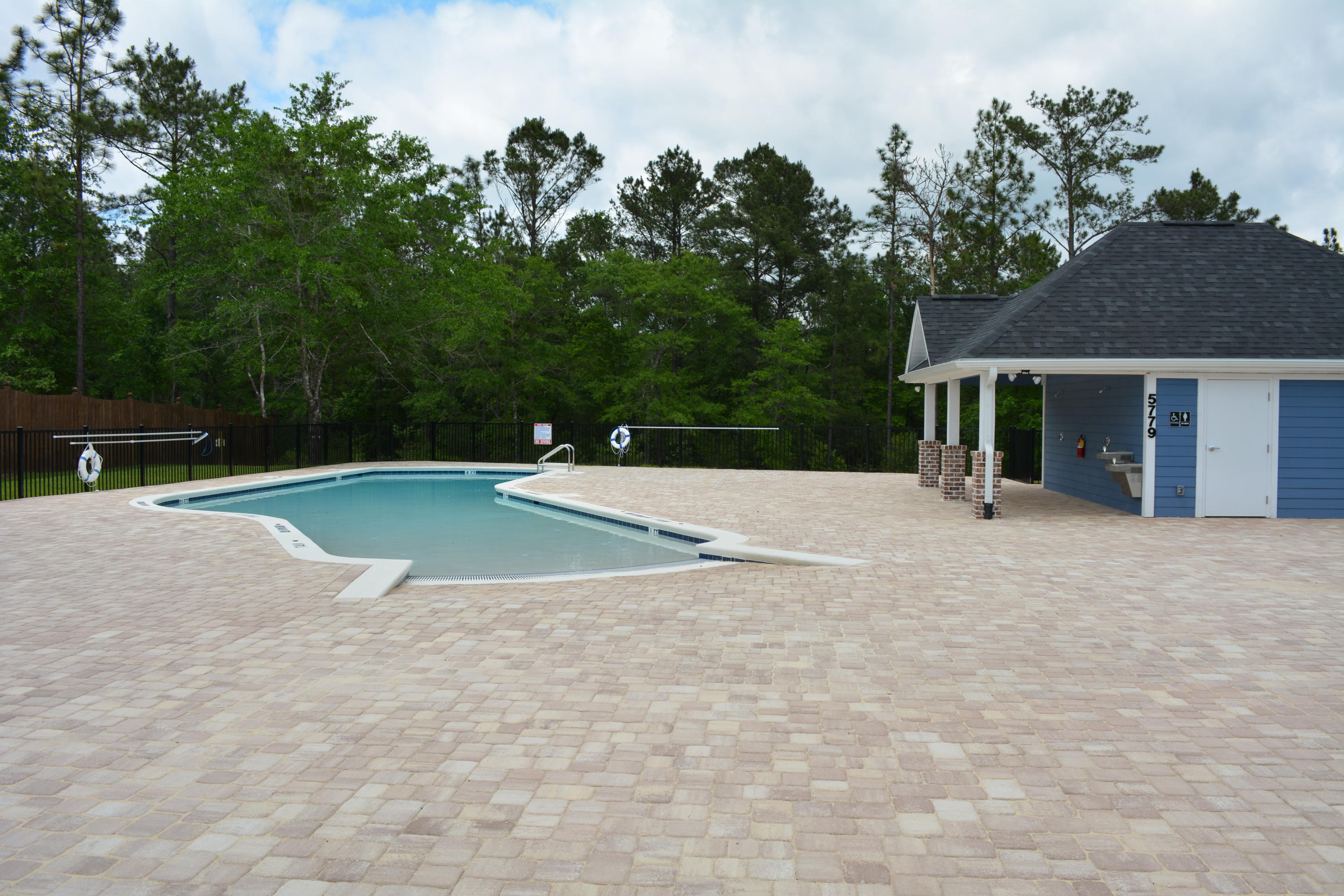 WILLOW CREEK PLANTATION - Land
