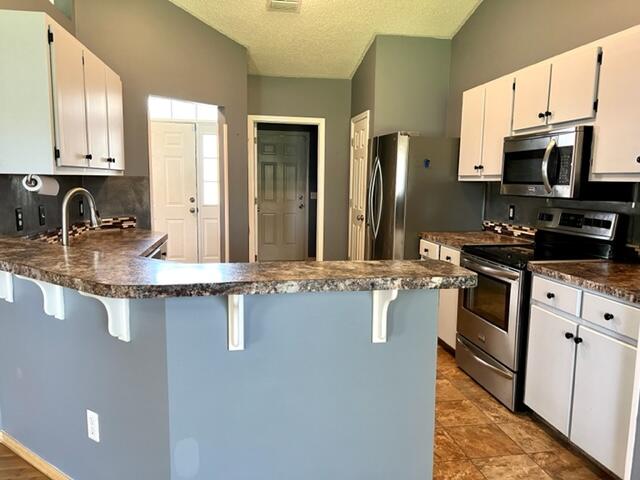 CHEROKEE BEND PH 2 - Residential Lease