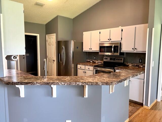 CHEROKEE BEND PH 2 - Residential Lease
