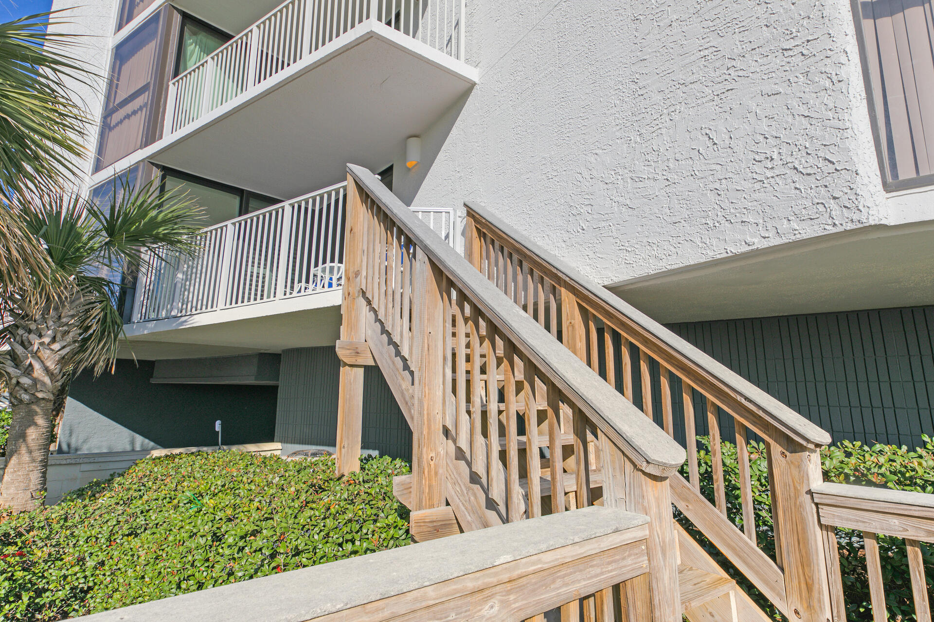 MAINSAIL CONDO PH 1 - Residential