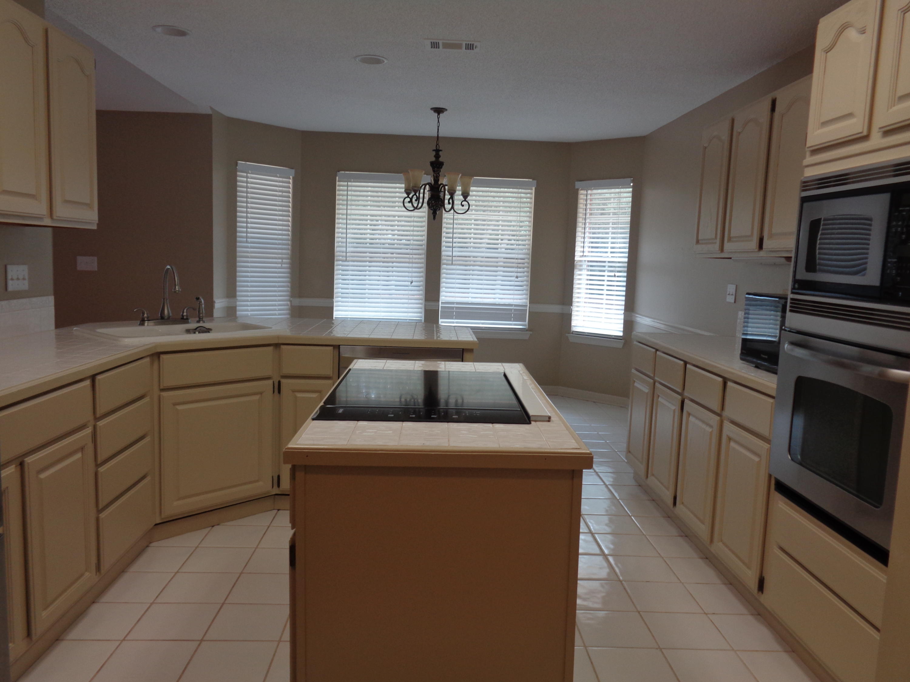 PARKWOOD ESTATES PH 1 BLUEWATER BAY - Residential Lease
