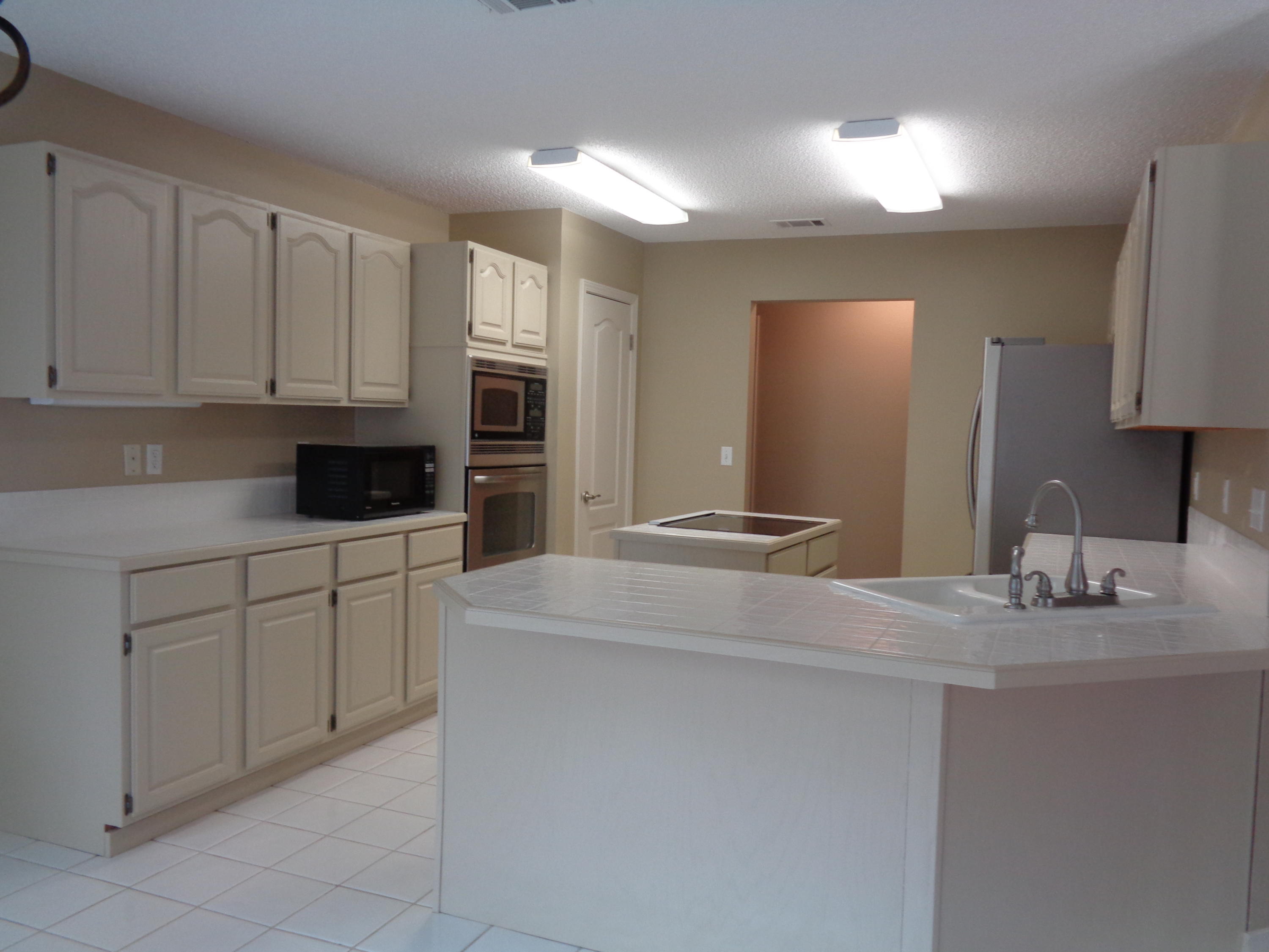 PARKWOOD ESTATES PH 1 BLUEWATER BAY - Residential Lease
