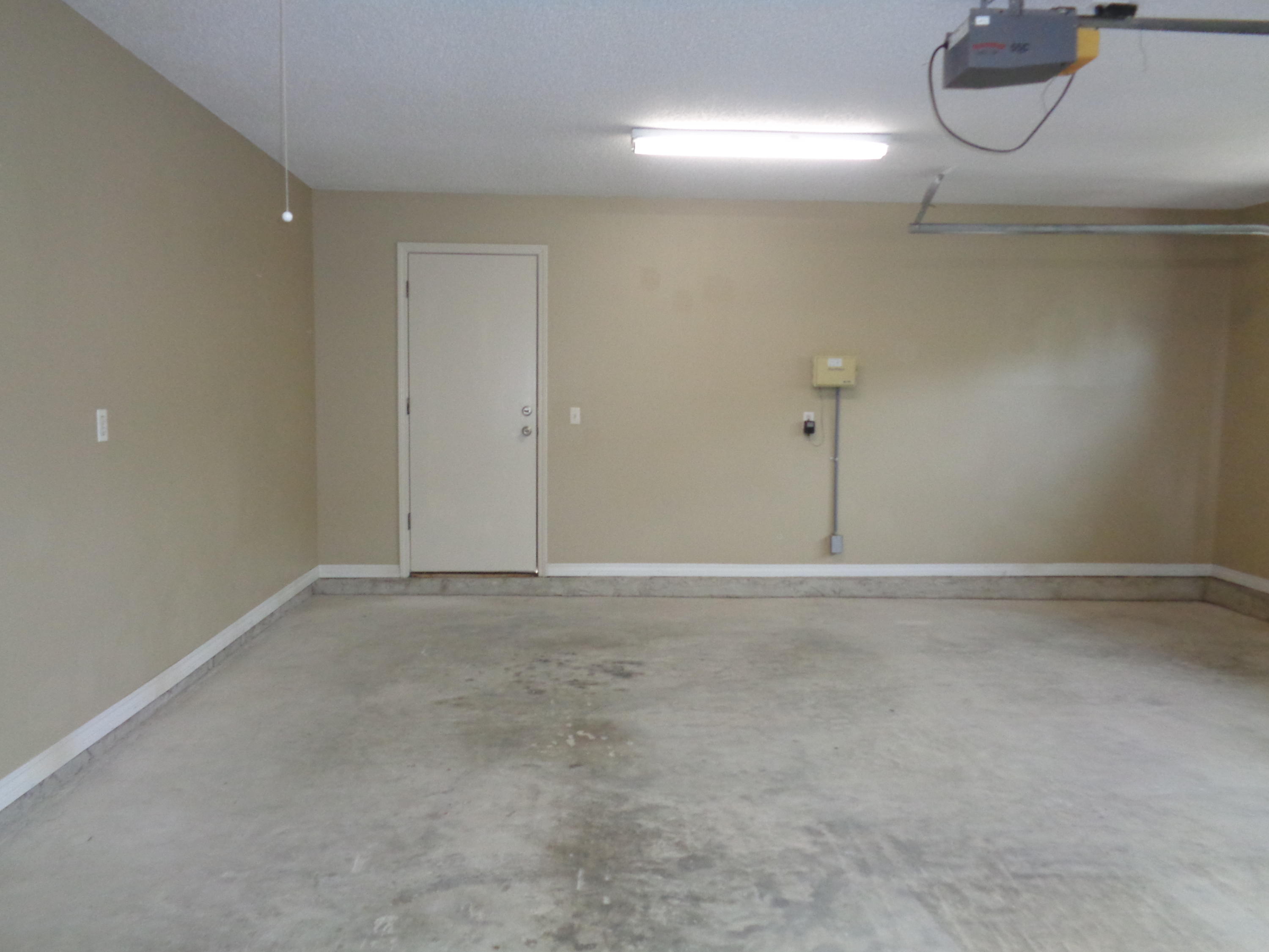 PARKWOOD ESTATES PH 1 BLUEWATER BAY - Residential Lease