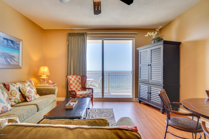 STERLING REEF - Residential