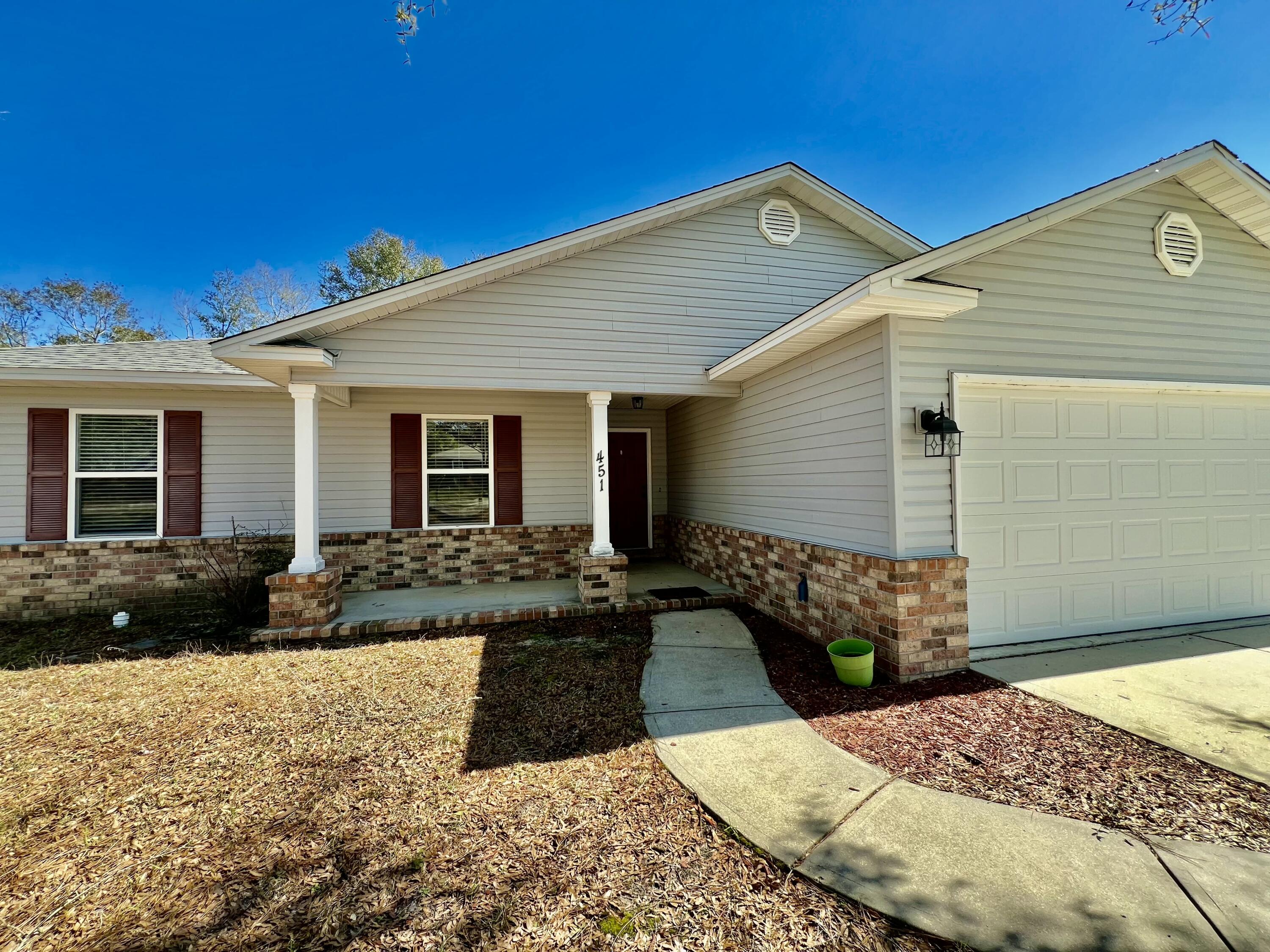 HUNTERS RIDGE - Residential