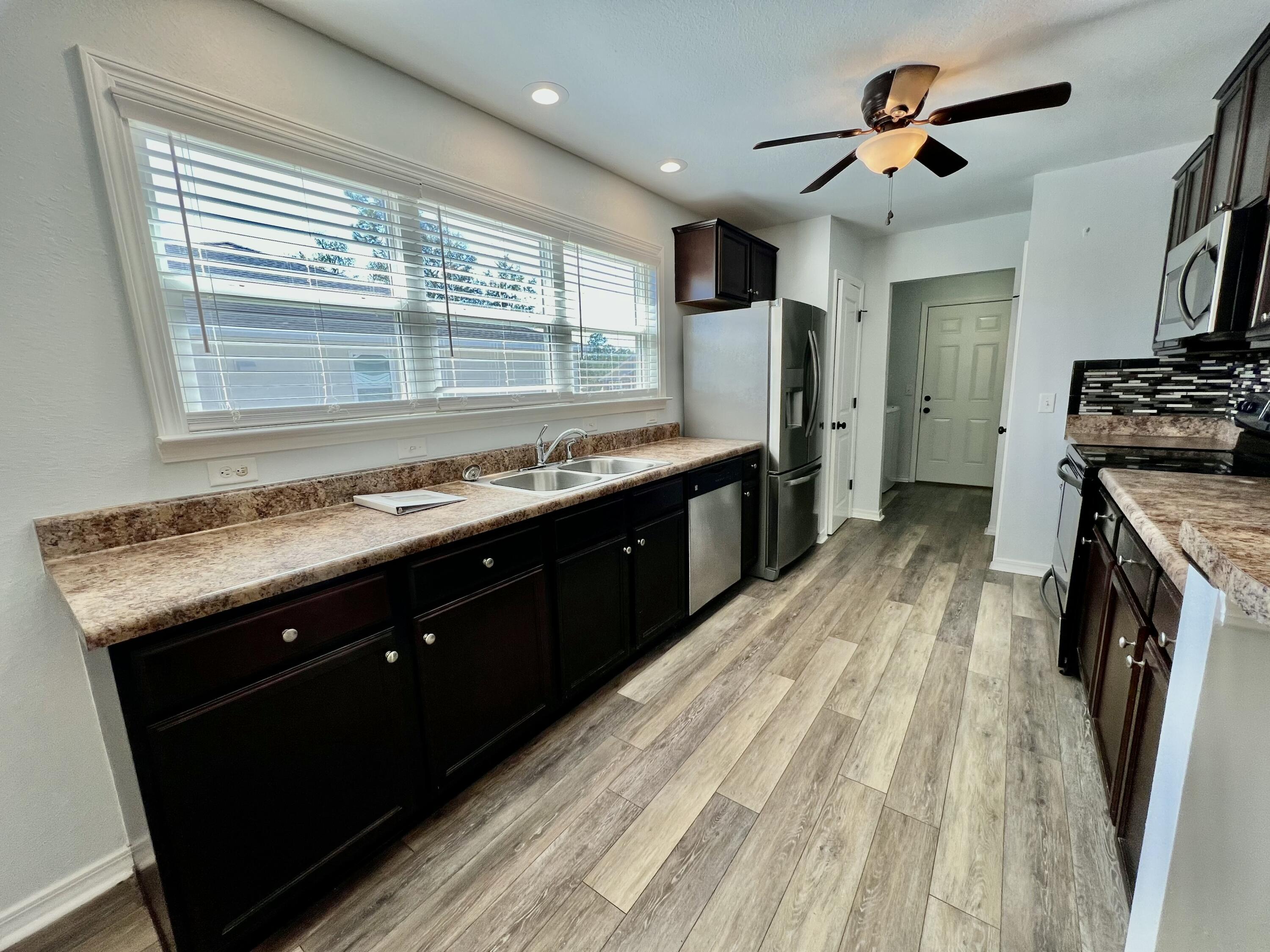 HUNTERS RIDGE - Residential
