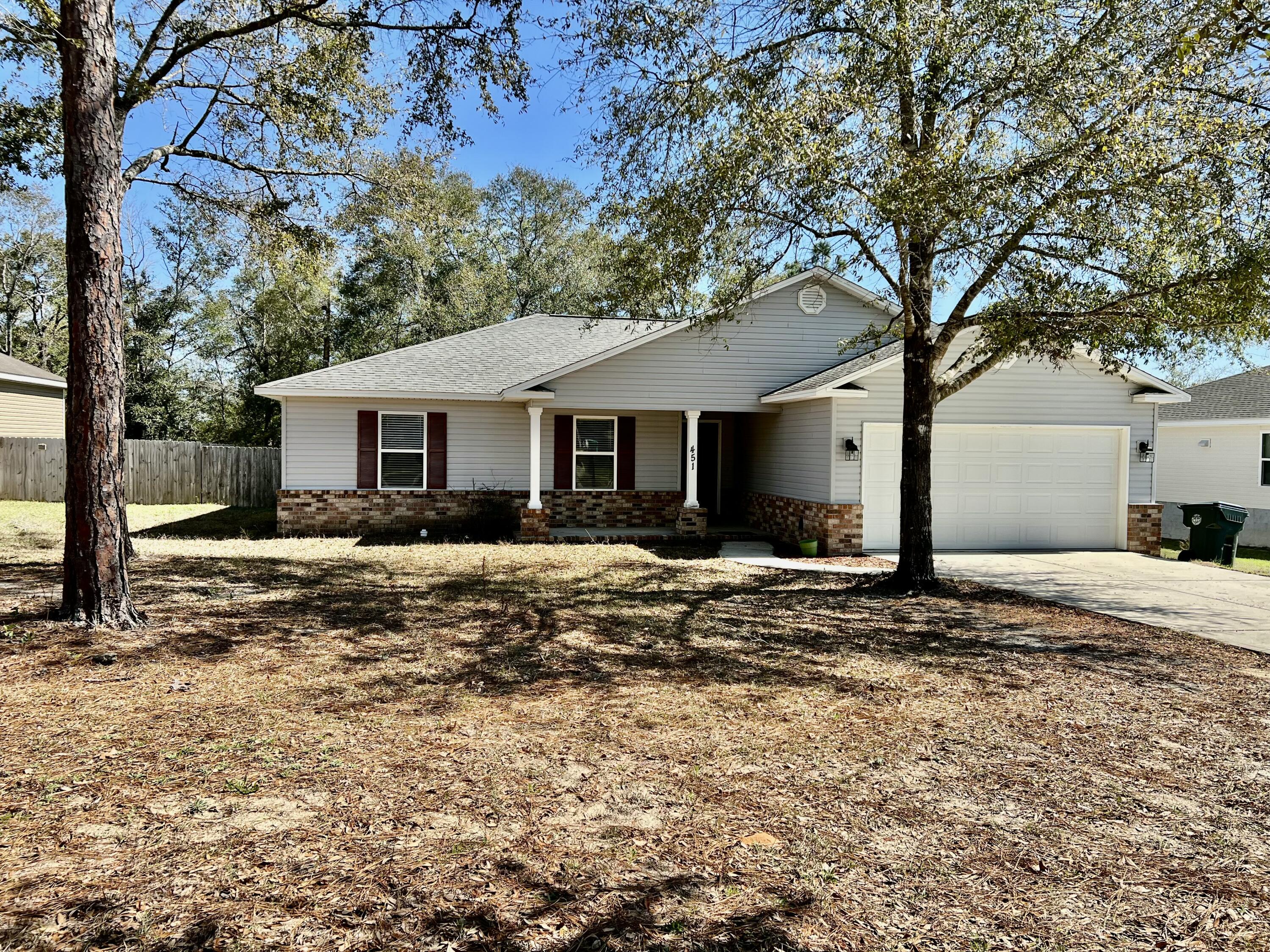 HUNTERS RIDGE - Residential