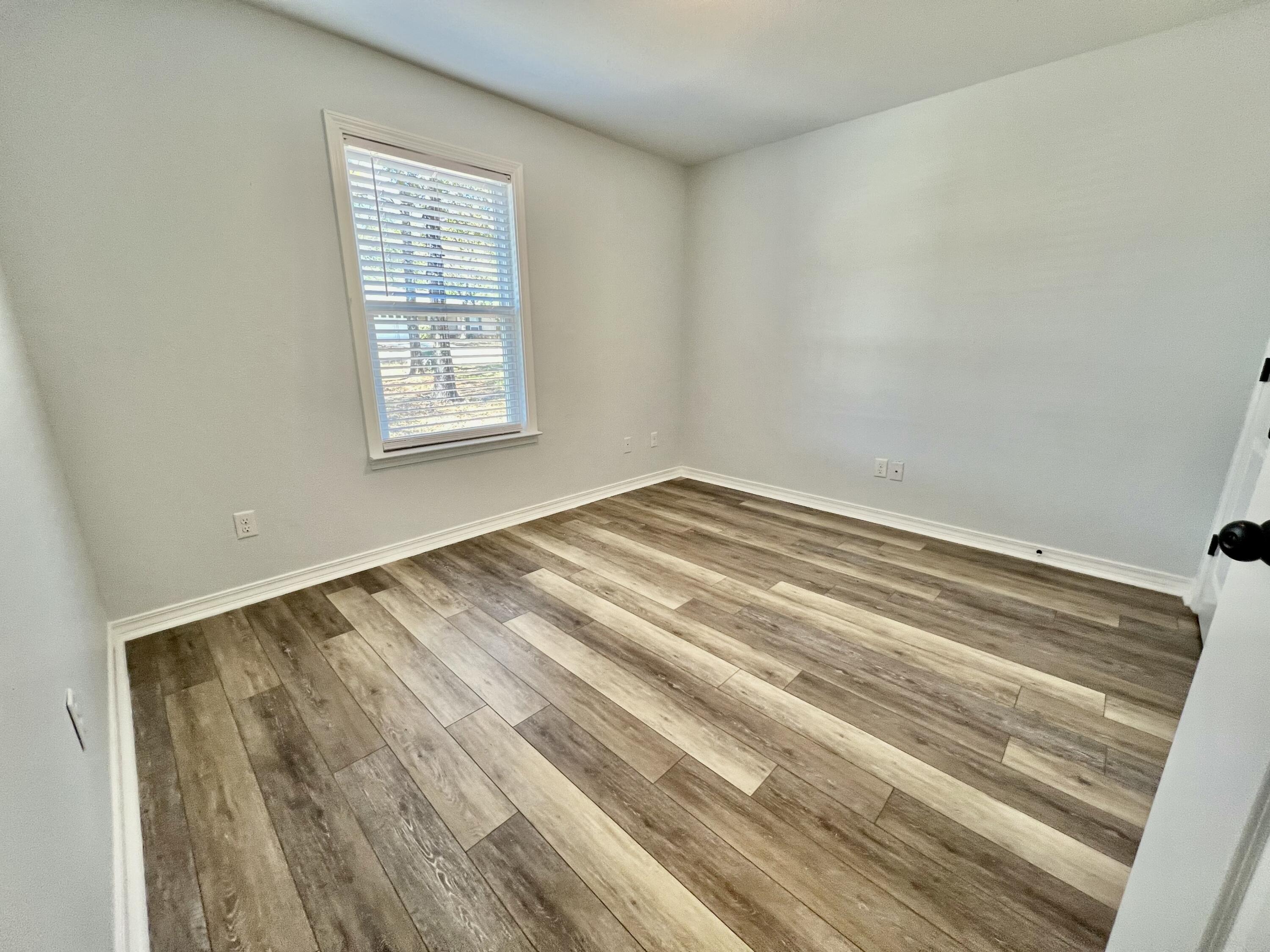HUNTERS RIDGE - Residential