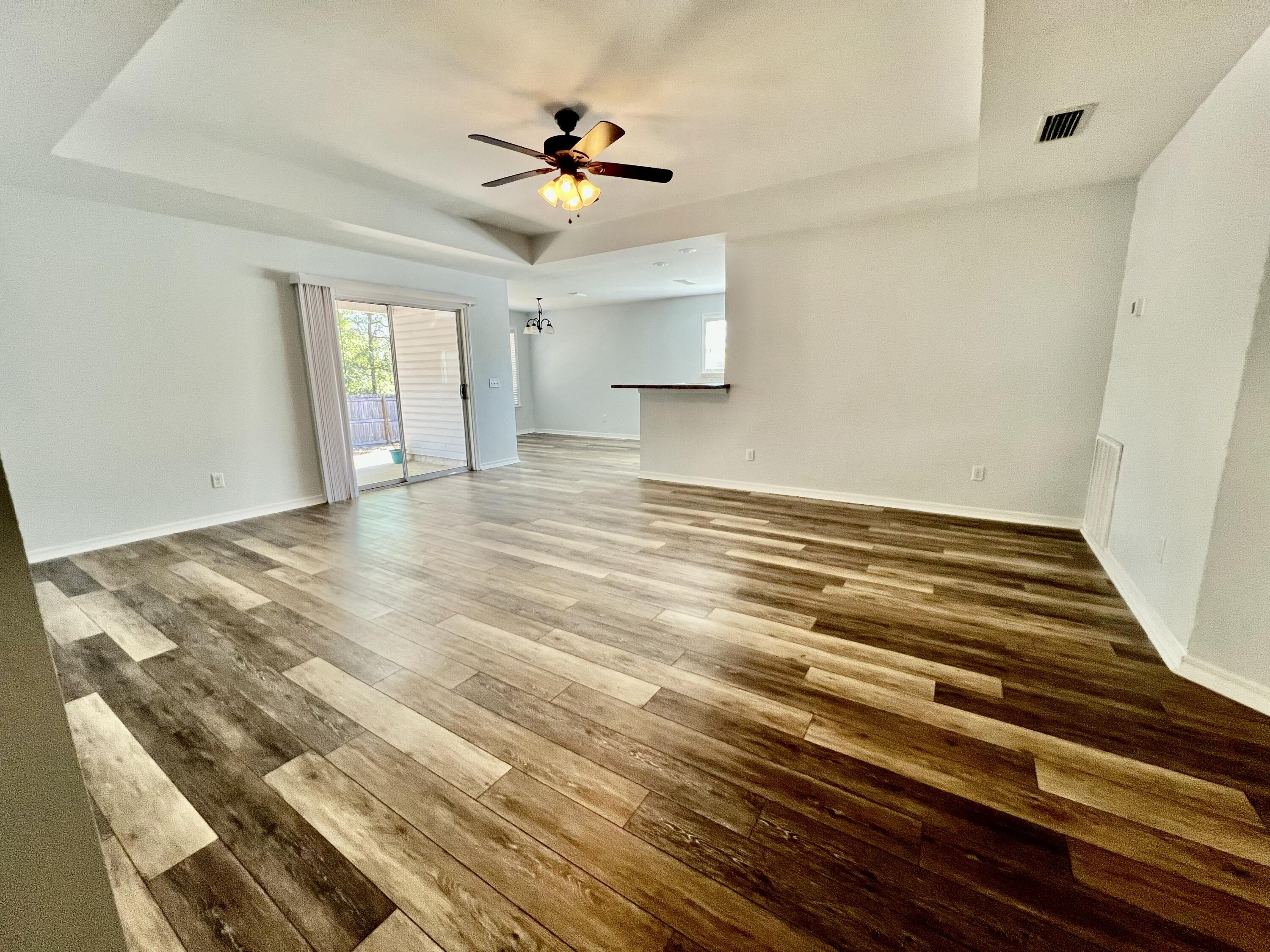 HUNTERS RIDGE - Residential