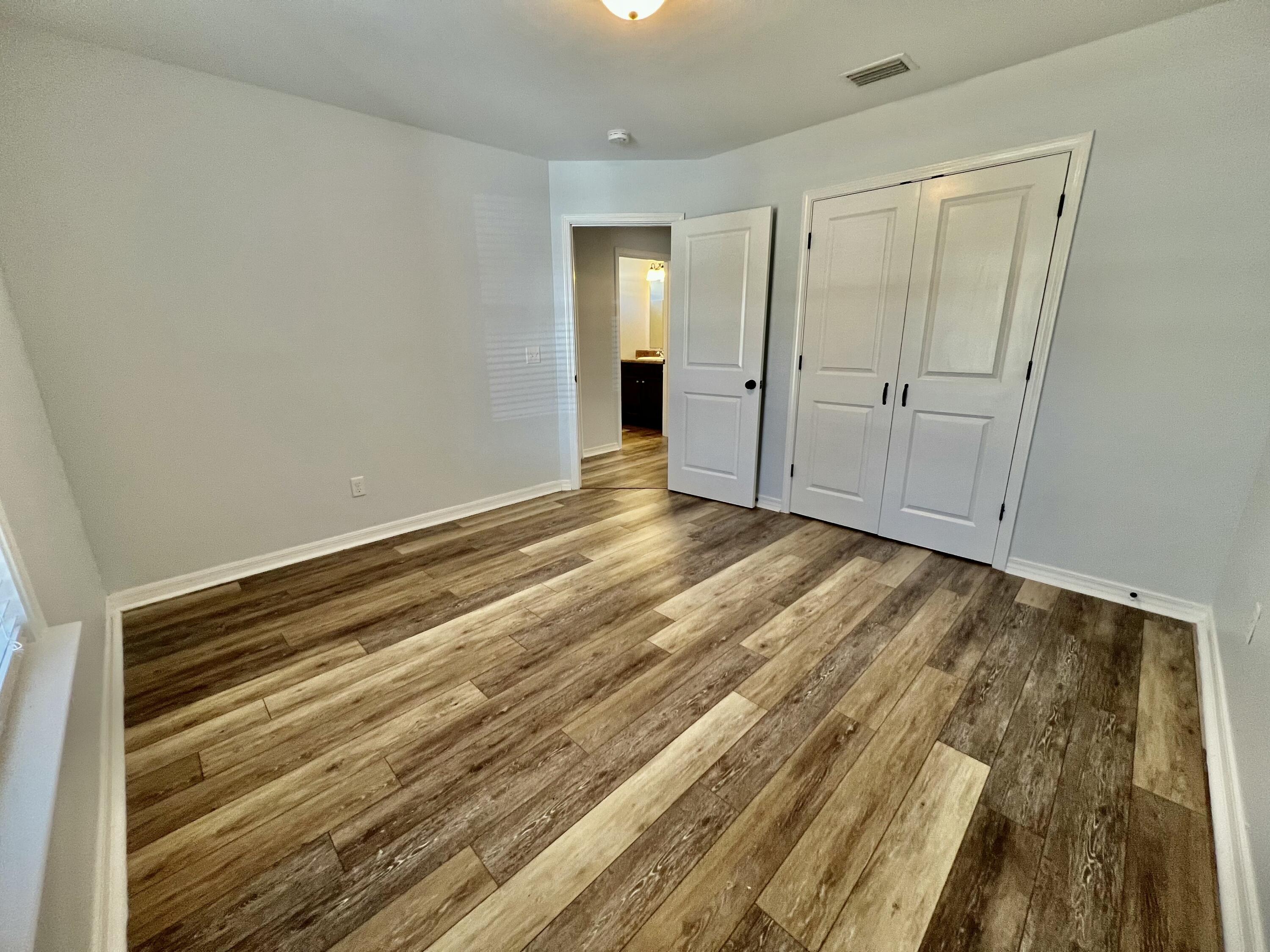 HUNTERS RIDGE - Residential