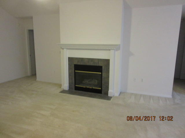 HUNTERS RUN S/D - Residential Lease