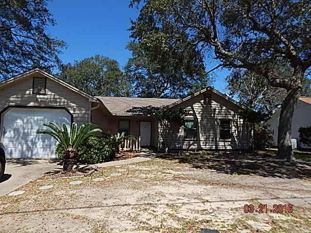 AVAILABLE FOR IMMEDIATE OCCUPANCY.
COMPLETED APPLICATIONS ARE REQUIRED FOR EACH ADULT BEING ACCEPTED AND PROCESSED ON A FIRST COME, FIRST SERVE BASIS. SMOKING PROHIBITED. PETS ALLOWED, RESTRICTIONS APPLY.
THIS HOME FEATURES A FAMILY ROOM, FULLY EQUIPPED KITCHEN, FORMAL DINING ROOM, 3 BEDROOMS, 2 FULL BATHROOMS, 1 CAR GARAGE WITH OPENER, FENCED BACK YARD. LAWN SERVICE IS PROVIDED.
FOR MORE INFORMATION, TO SCHEDULE AN APPOINTMENT TO VIEW THIS HOME AND TO APPLY ONLINE, PLEASE VISIT OUR WEBSITE AT WWW.PROPERTYFRAMEWORKS.COM/PENSACOLA